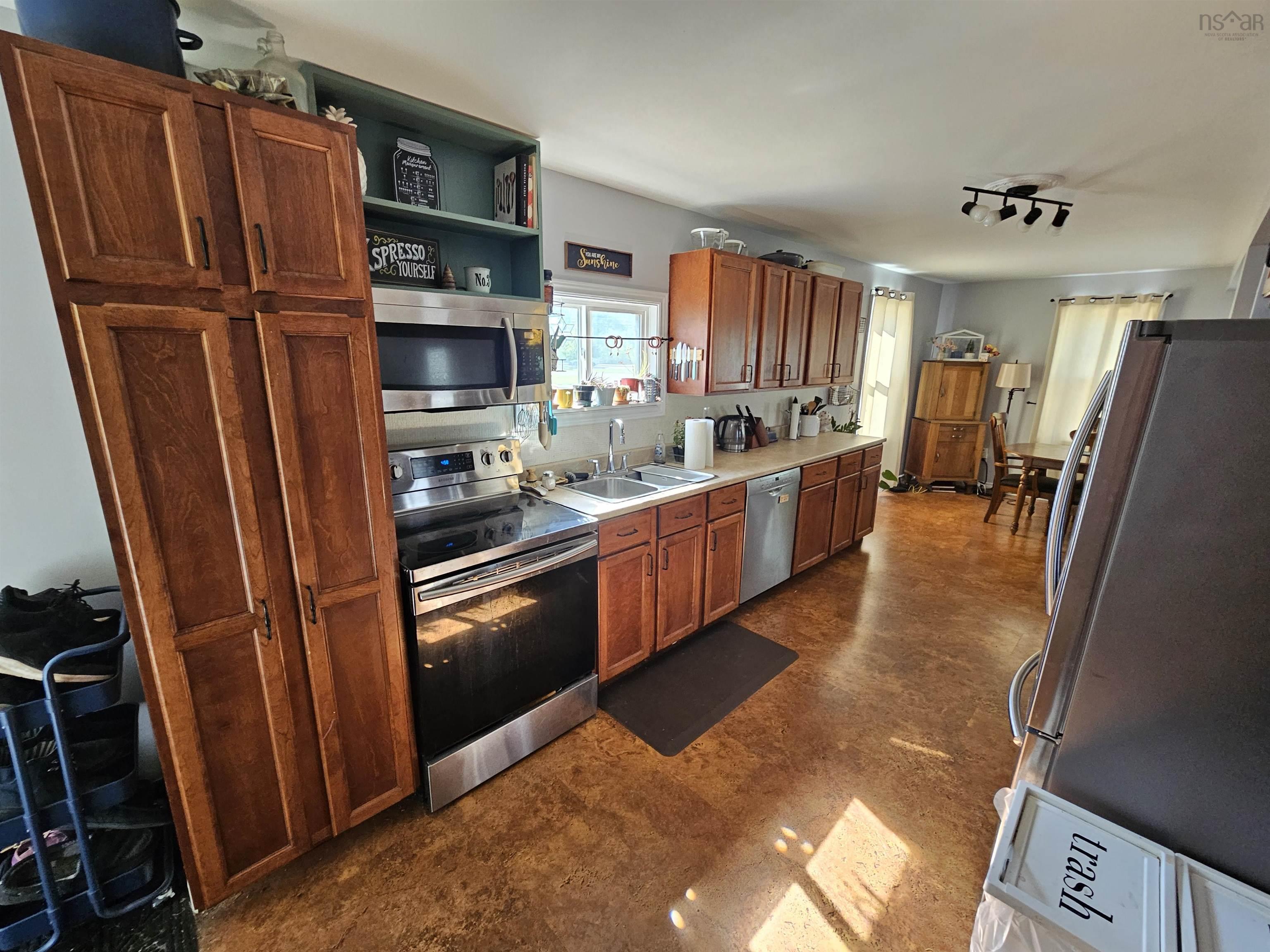 $199,900.00: 3 Beacon Street, Amherst