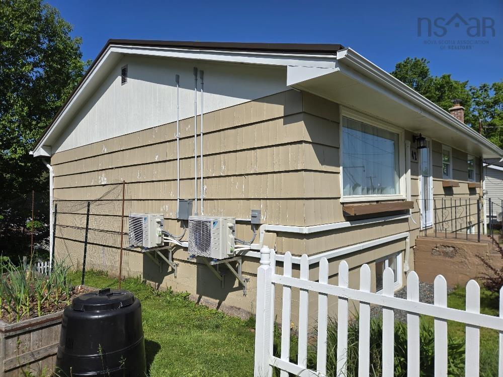$399,900.00: 42 McLean Street, Truro