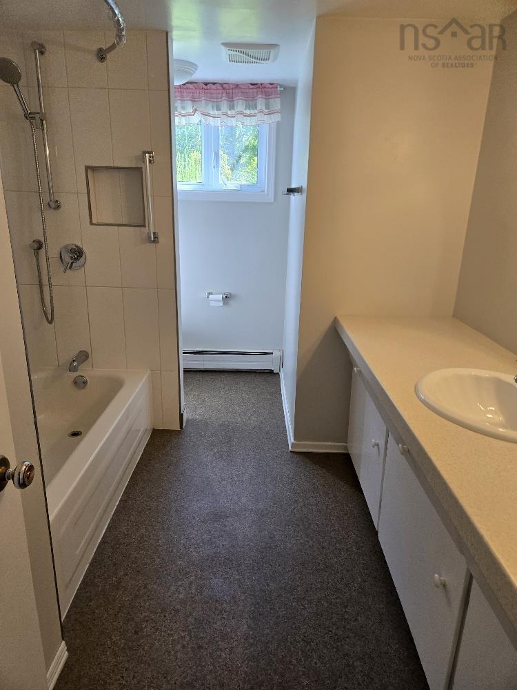 $399,900.00: 42 McLean Street, Truro