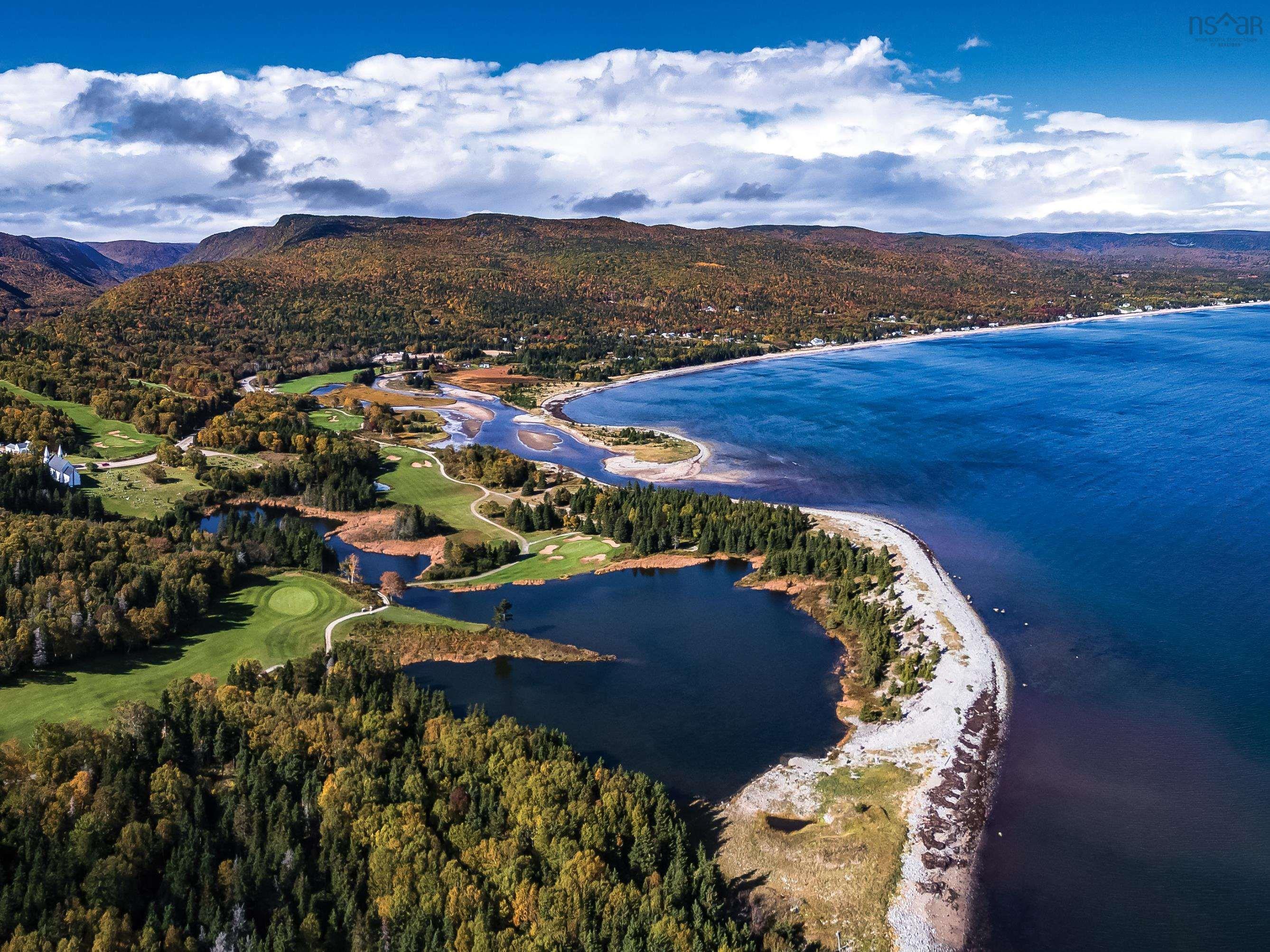 $1,900,000.00: 7 5 Osprey Lane, Ingonish