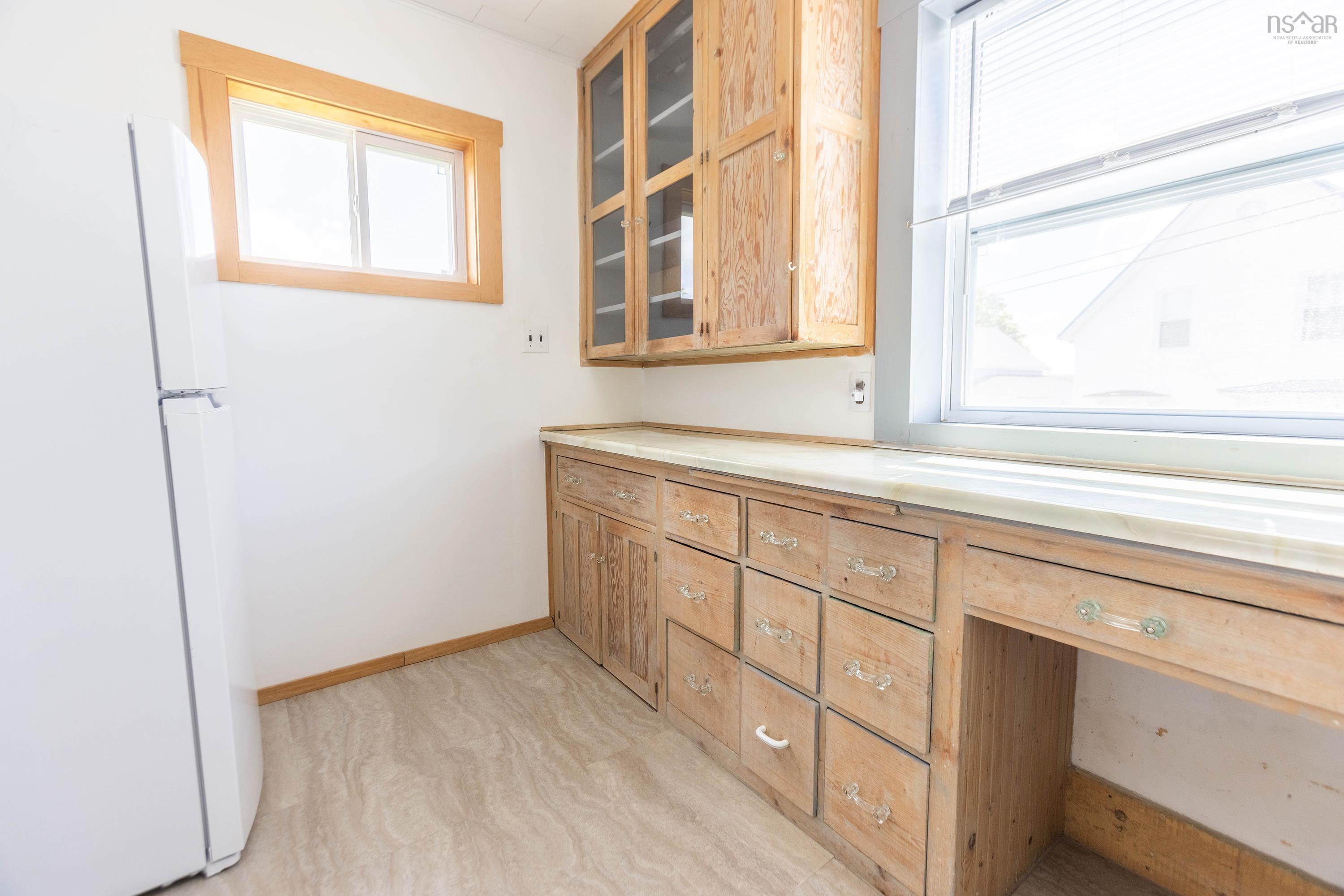 $99,000.00: 2388 Western Avenue, Parrsboro