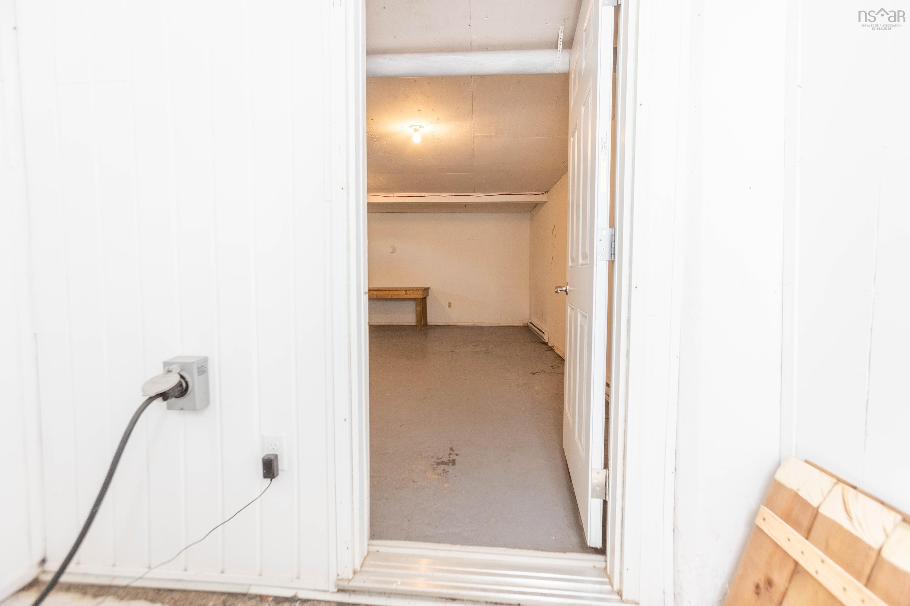 $99,000.00: 2388 Western Avenue, Parrsboro