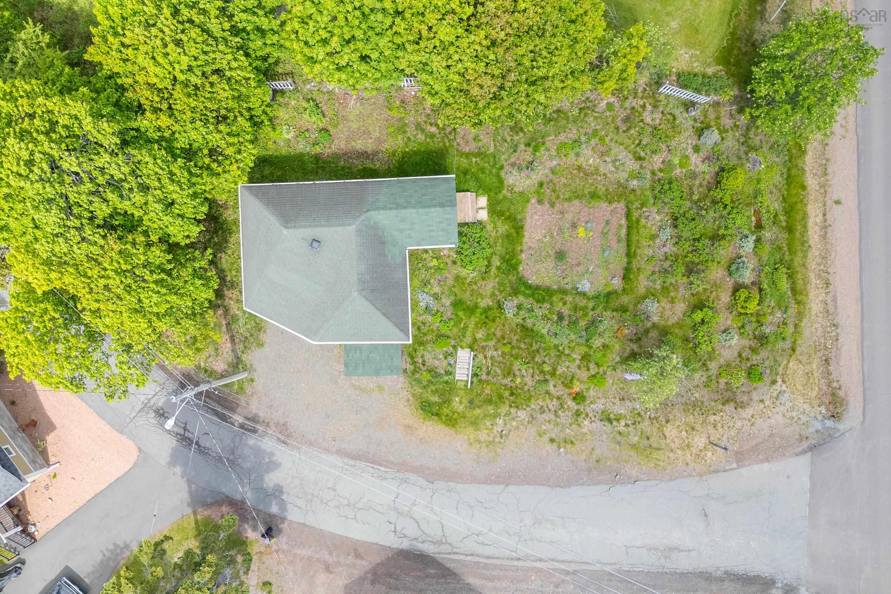$99,000.00: 2388 Western Avenue, Parrsboro