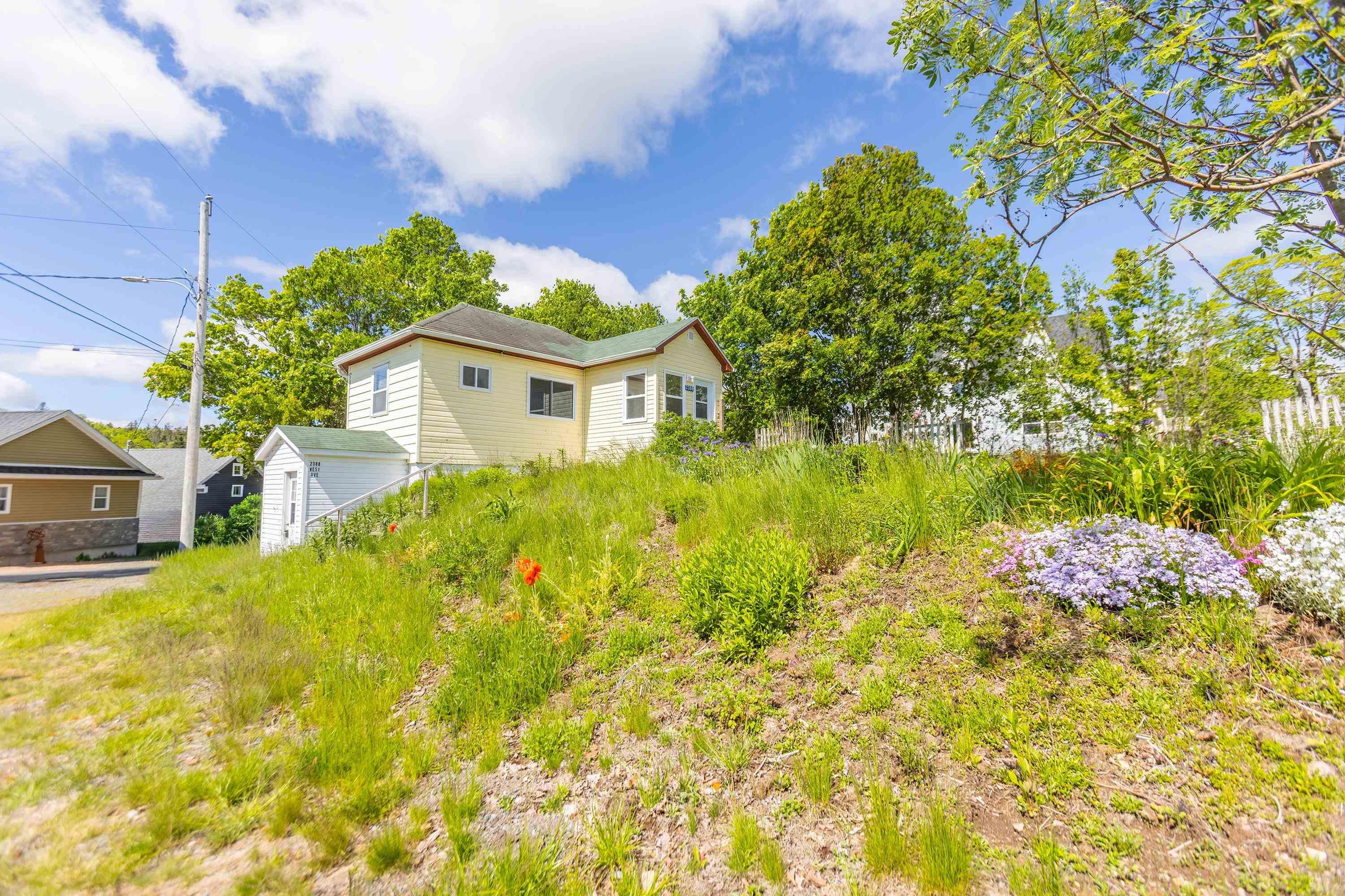 $99,000.00: 2388 Western Avenue, Parrsboro