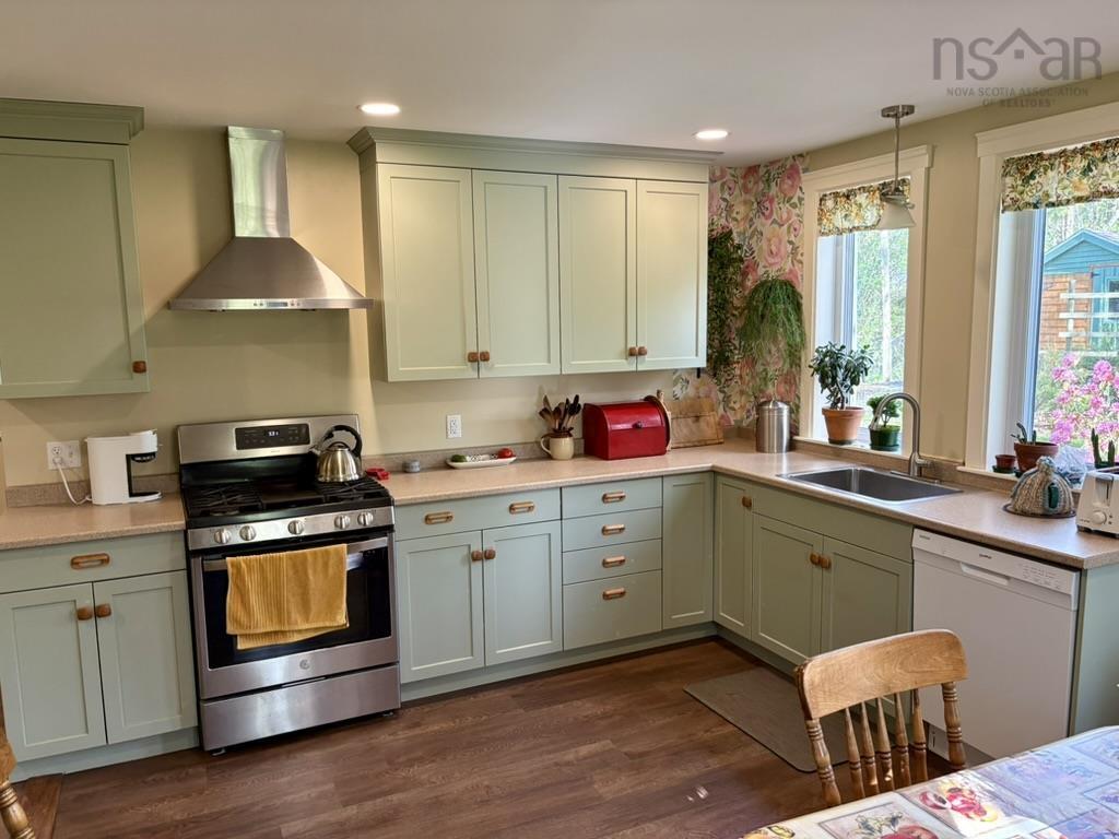 $575,000.00: 1302 Ridge Road, Wolfville Ridge