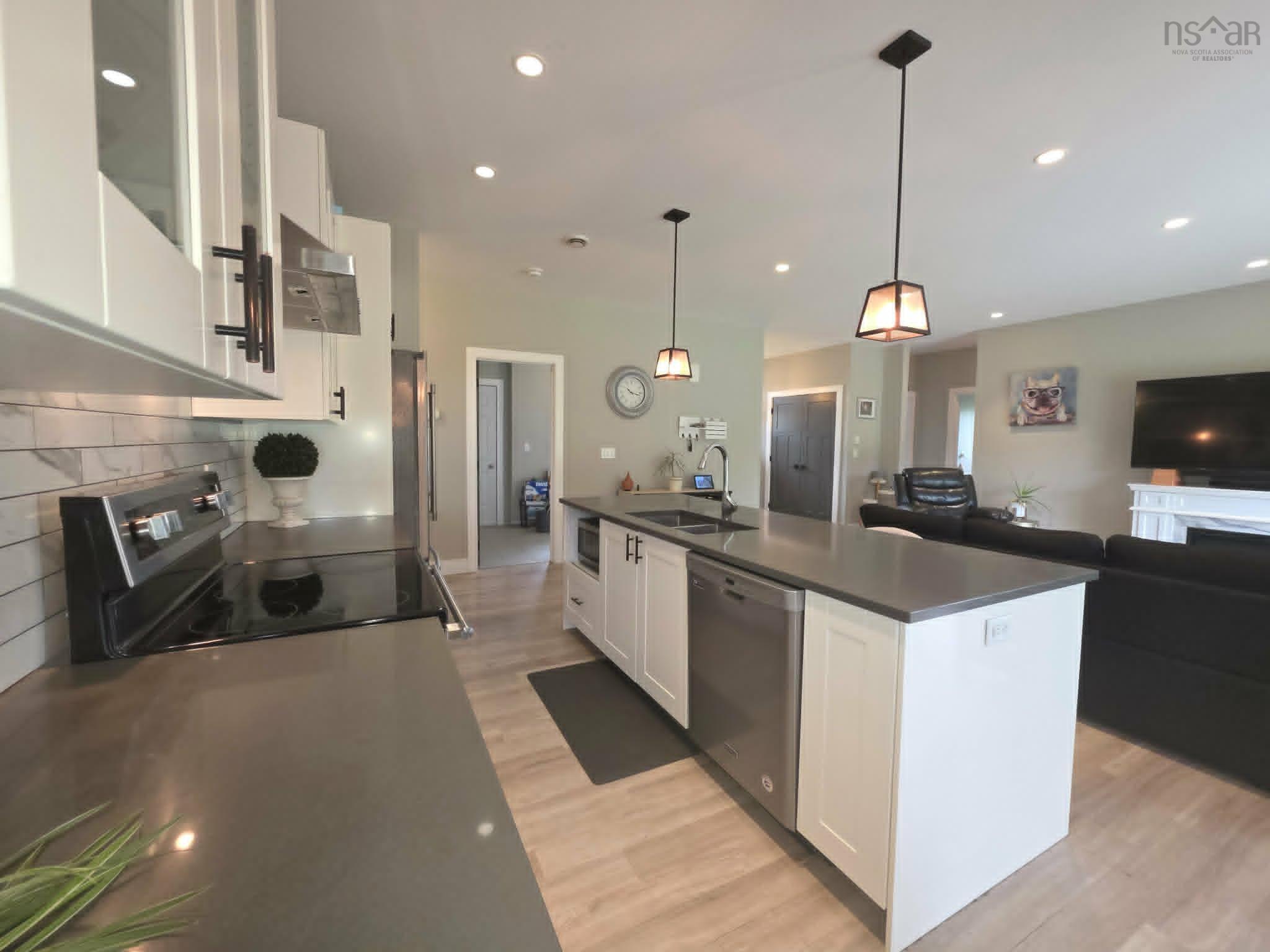 $549,500.00: 21 Wexford Drive, Valley