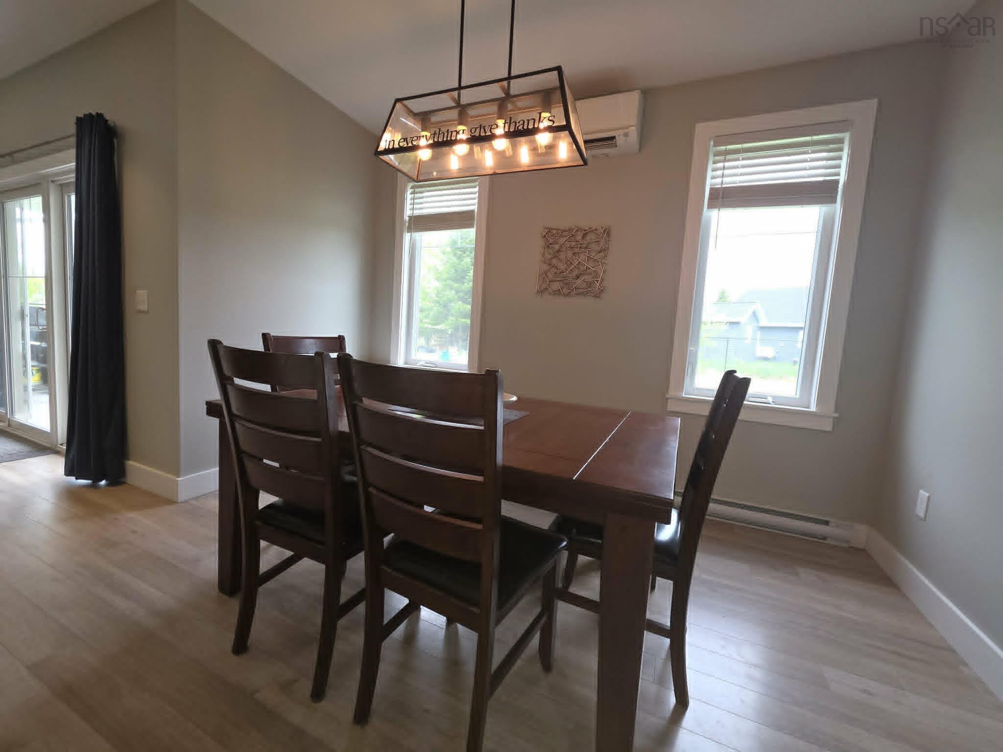 $549,500.00: 21 Wexford Drive, Valley