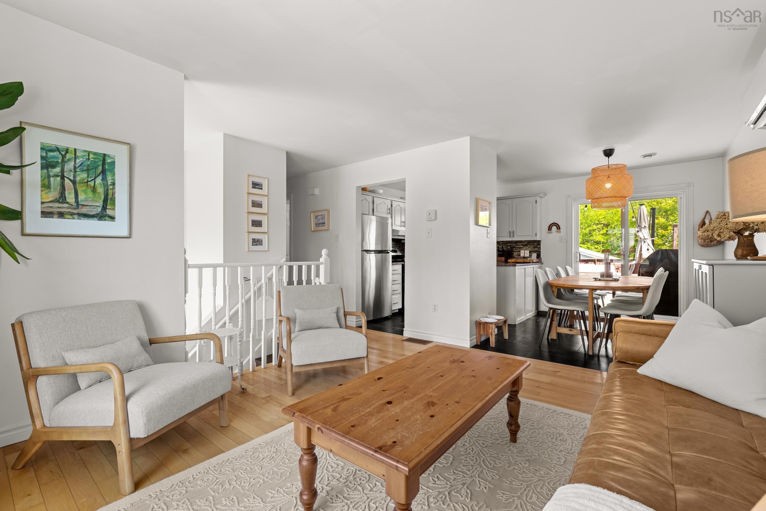 $555,000.00: 18 Old Lawrencetown Road, Dartmouth