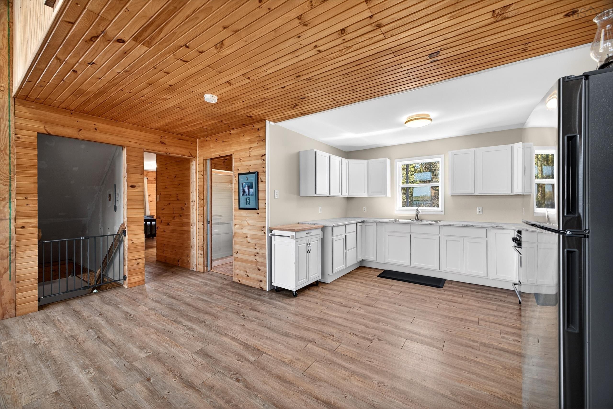 $599,000.00: 855 HIGHWAY 368, Streets Ridge