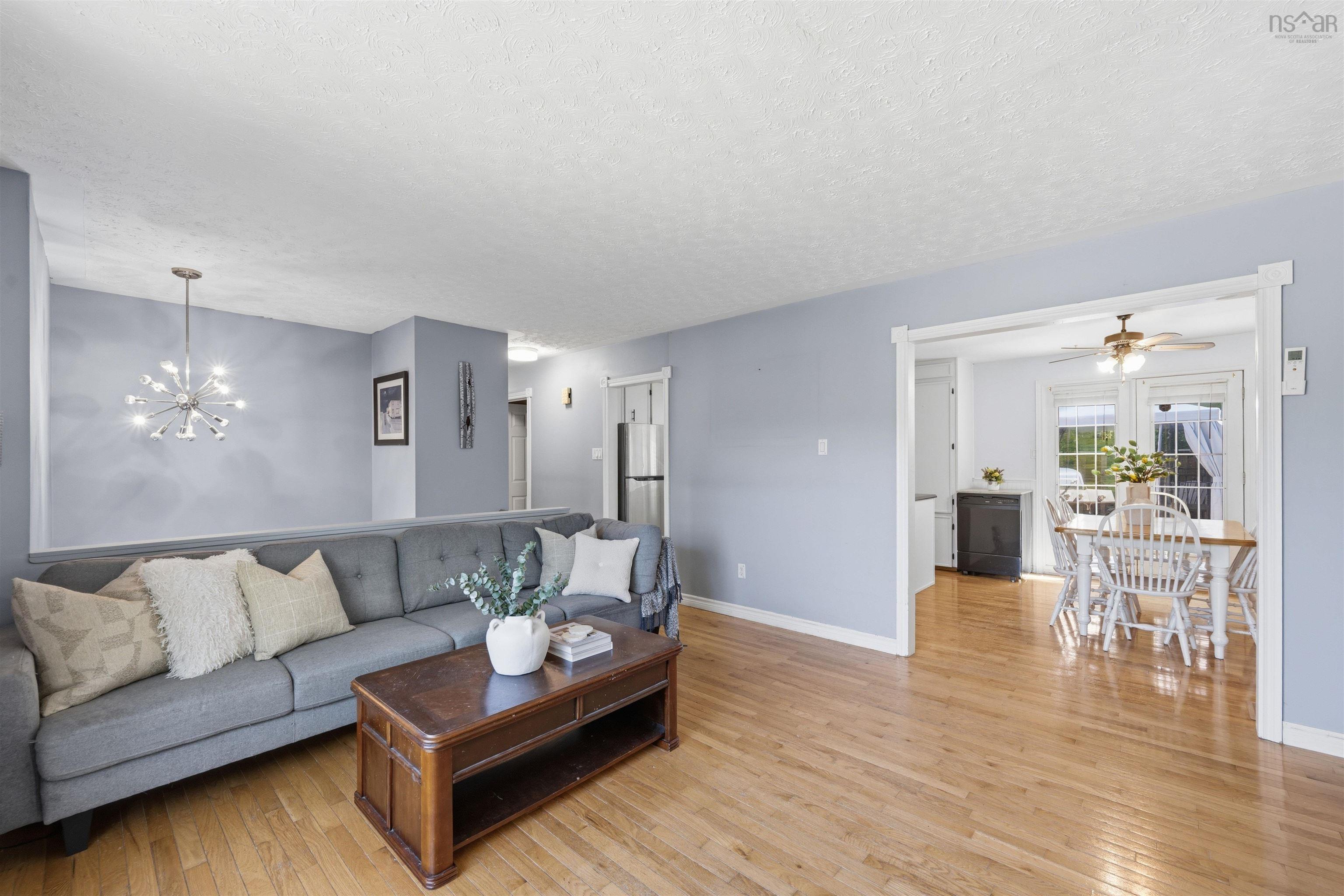 $464,900.00: 62 Marie Avenue Avenue, Lake Echo