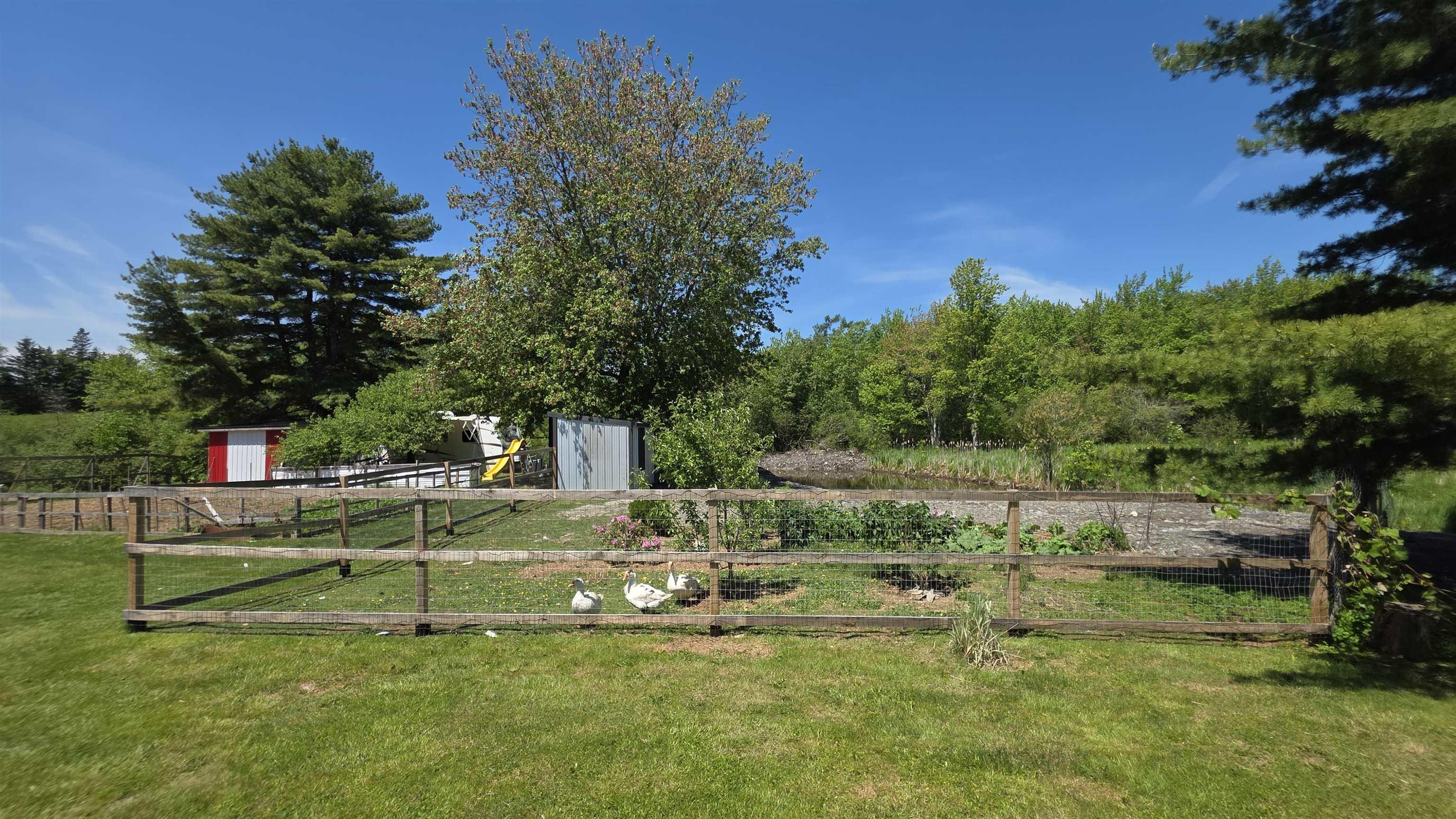 $429,500.00: 6148 Highway 208, North Brookfield