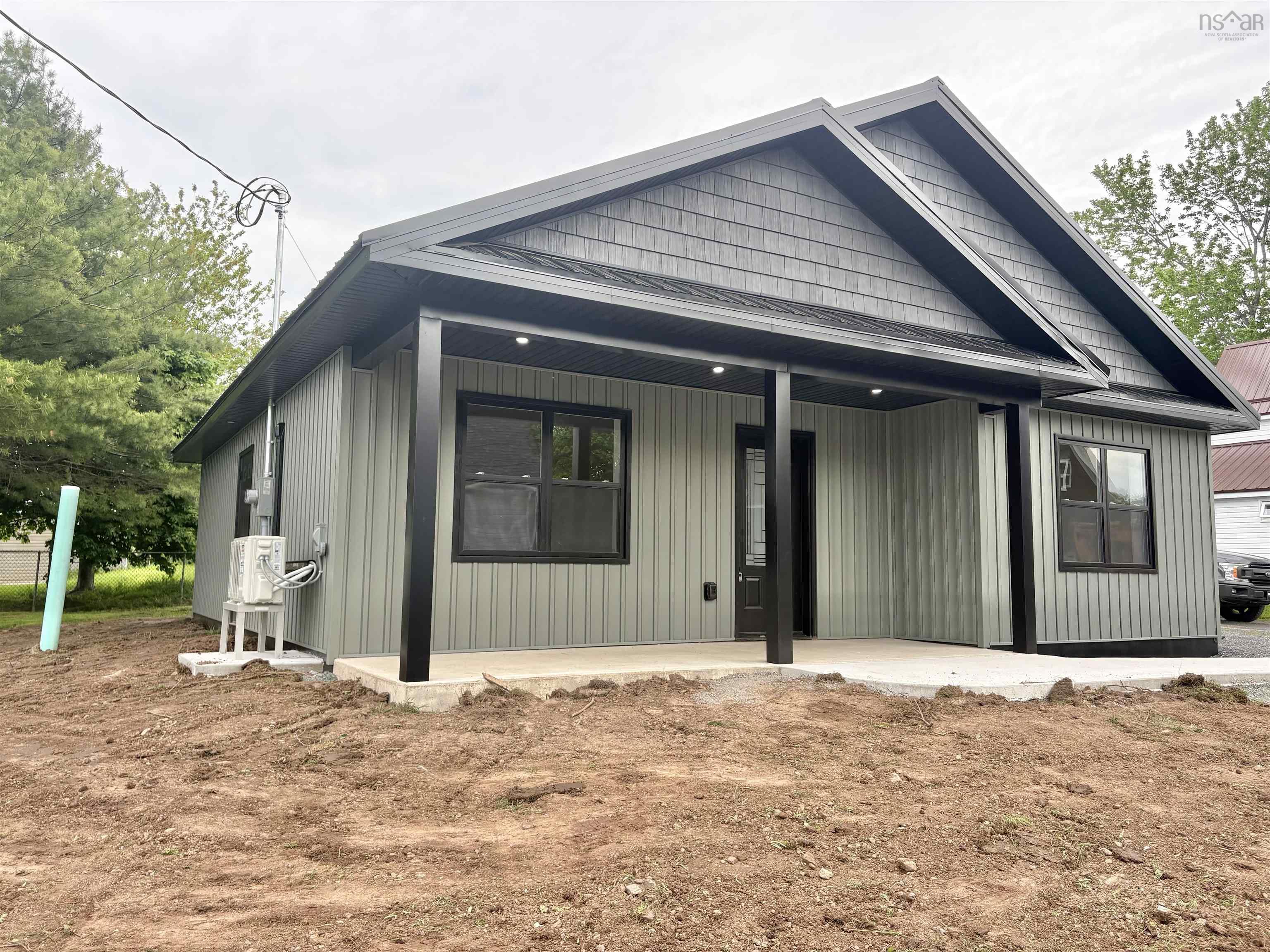 $338,000.00: 1921 Rundle