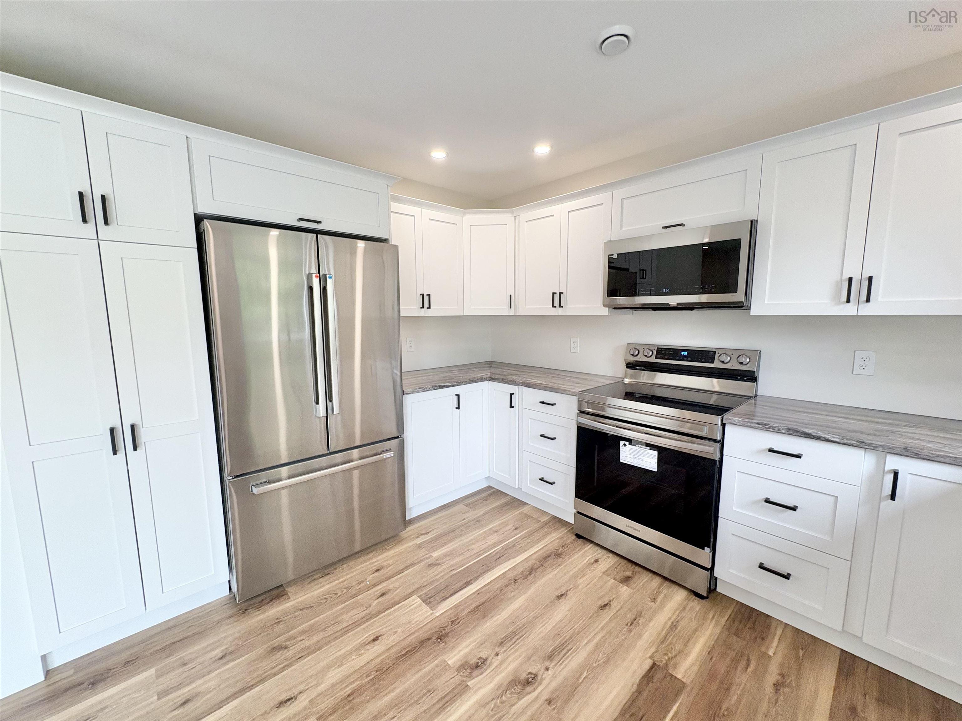 $338,000.00: 1921 Rundle
