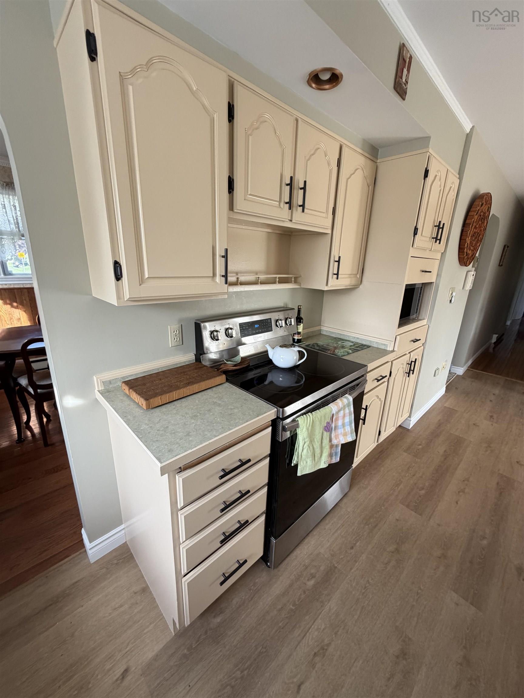 $589,900.00: 246 Hawthorne Street       B2G 2R3, Antigonish