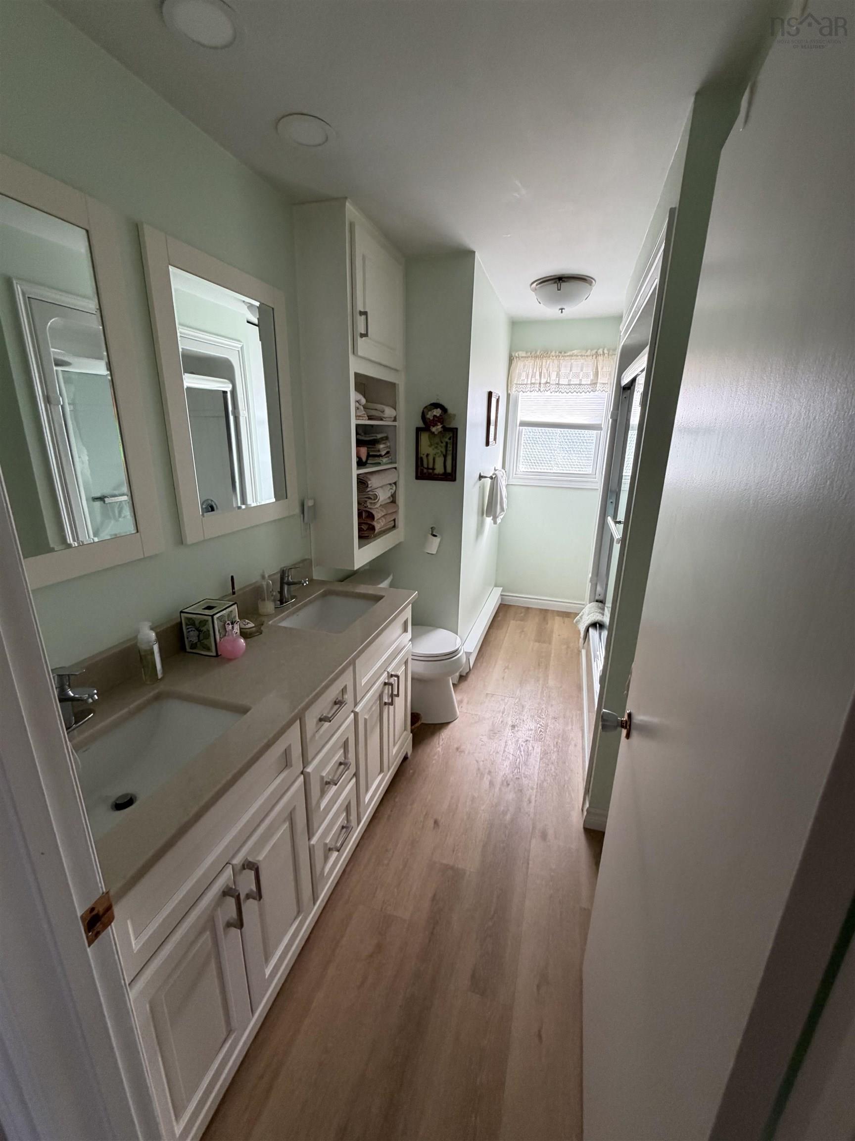 $589,900.00: 246 Hawthorne Street       B2G 2R3, Antigonish