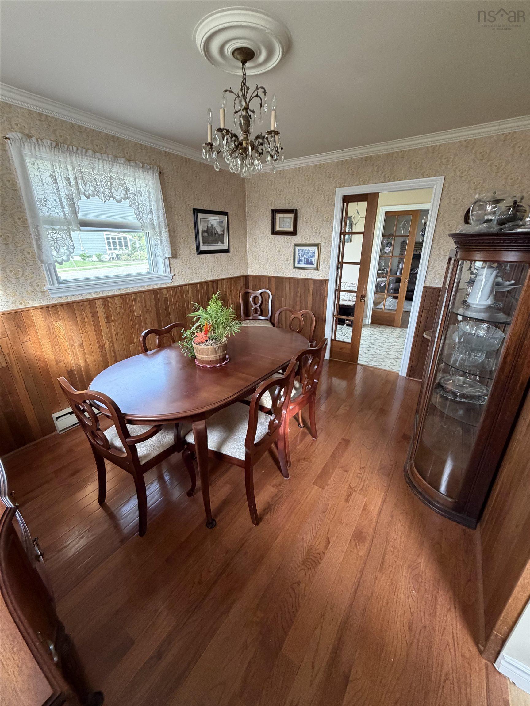 $589,900.00: 246 Hawthorne Street       B2G 2R3, Antigonish