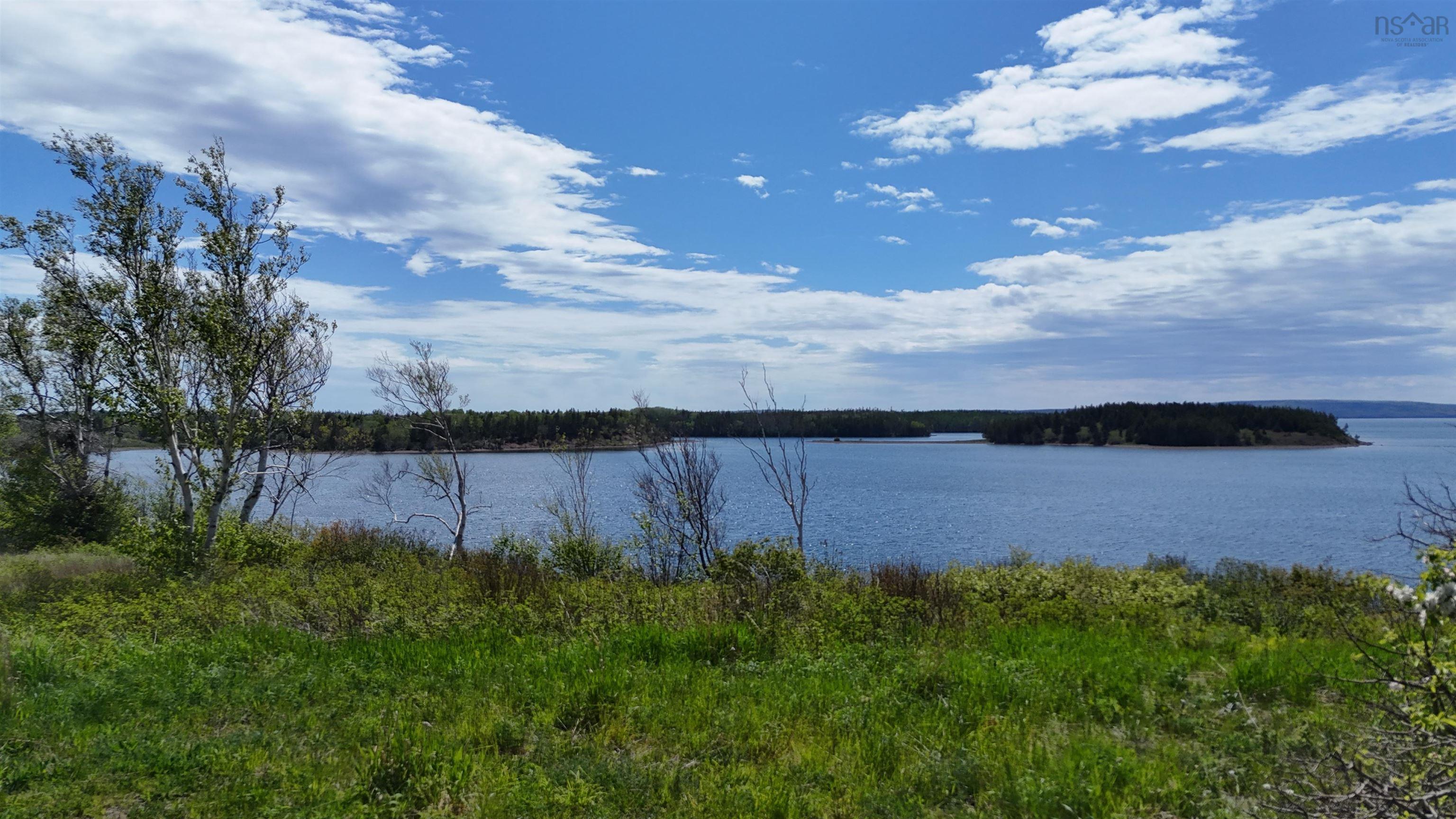 $150,000.00: 7.5 acre Highway 4, Red Islands