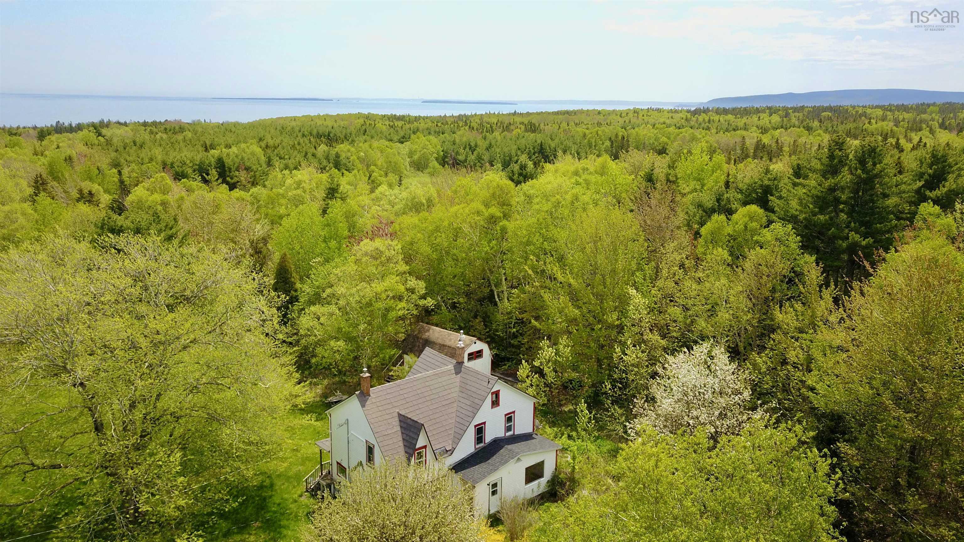 $1,200,000.00: 44435 Cabot Trail, Little River