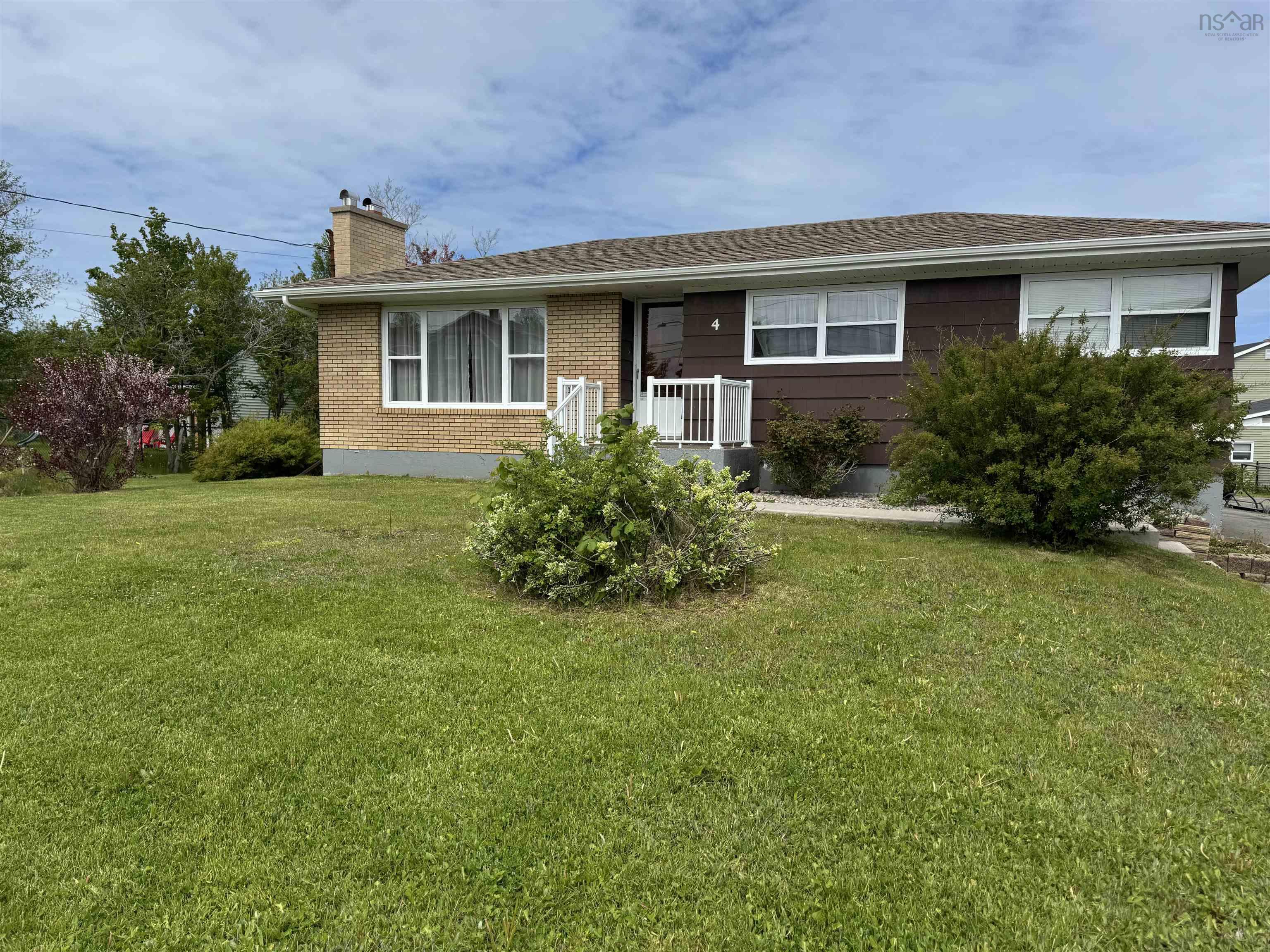 $255,000.00: 4 MacAulay Avenue, Glace Bay