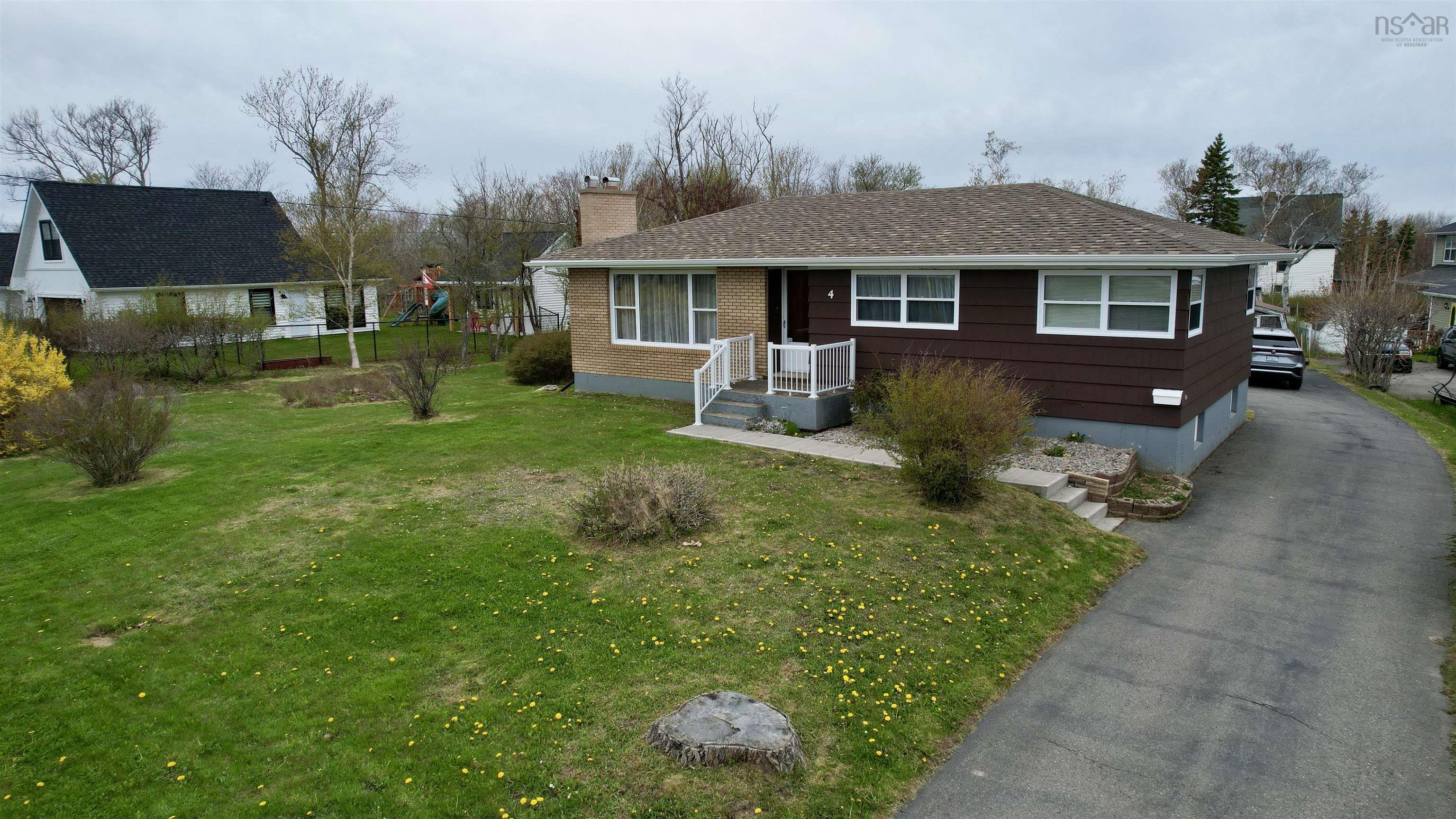 $255,000.00: 4 MacAulay Avenue, Glace Bay