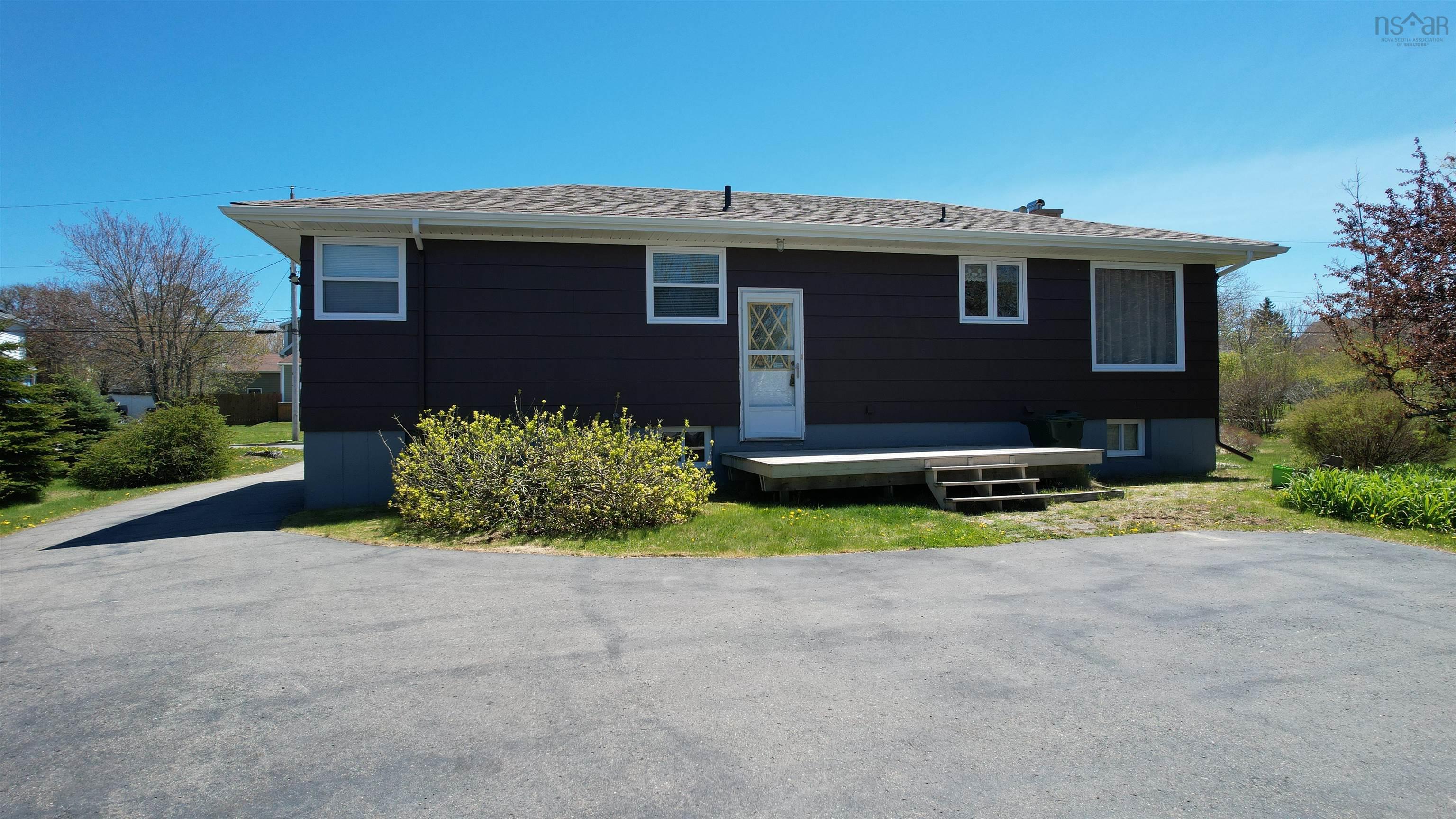 $255,000.00: 4 MacAulay Avenue, Glace Bay