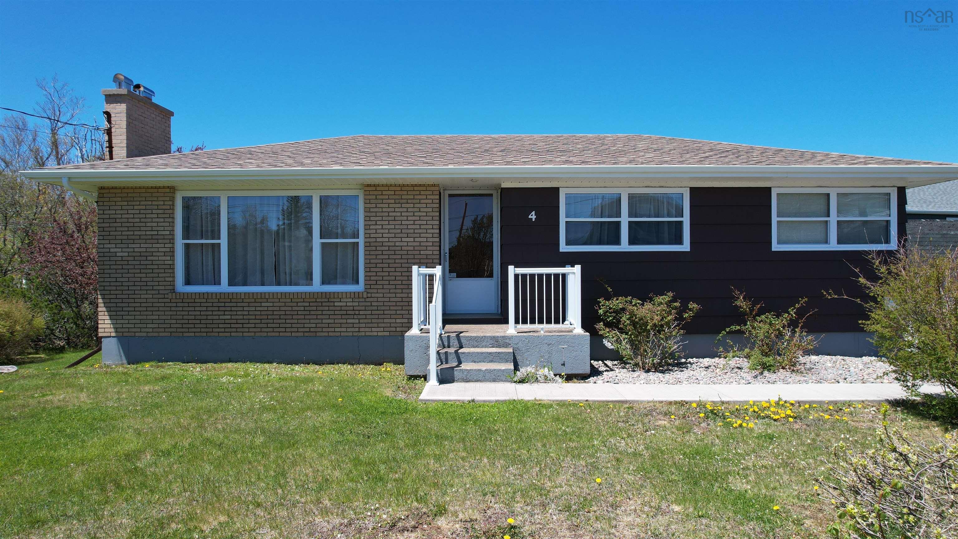 $255,000.00: 4 MacAulay Avenue, Glace Bay