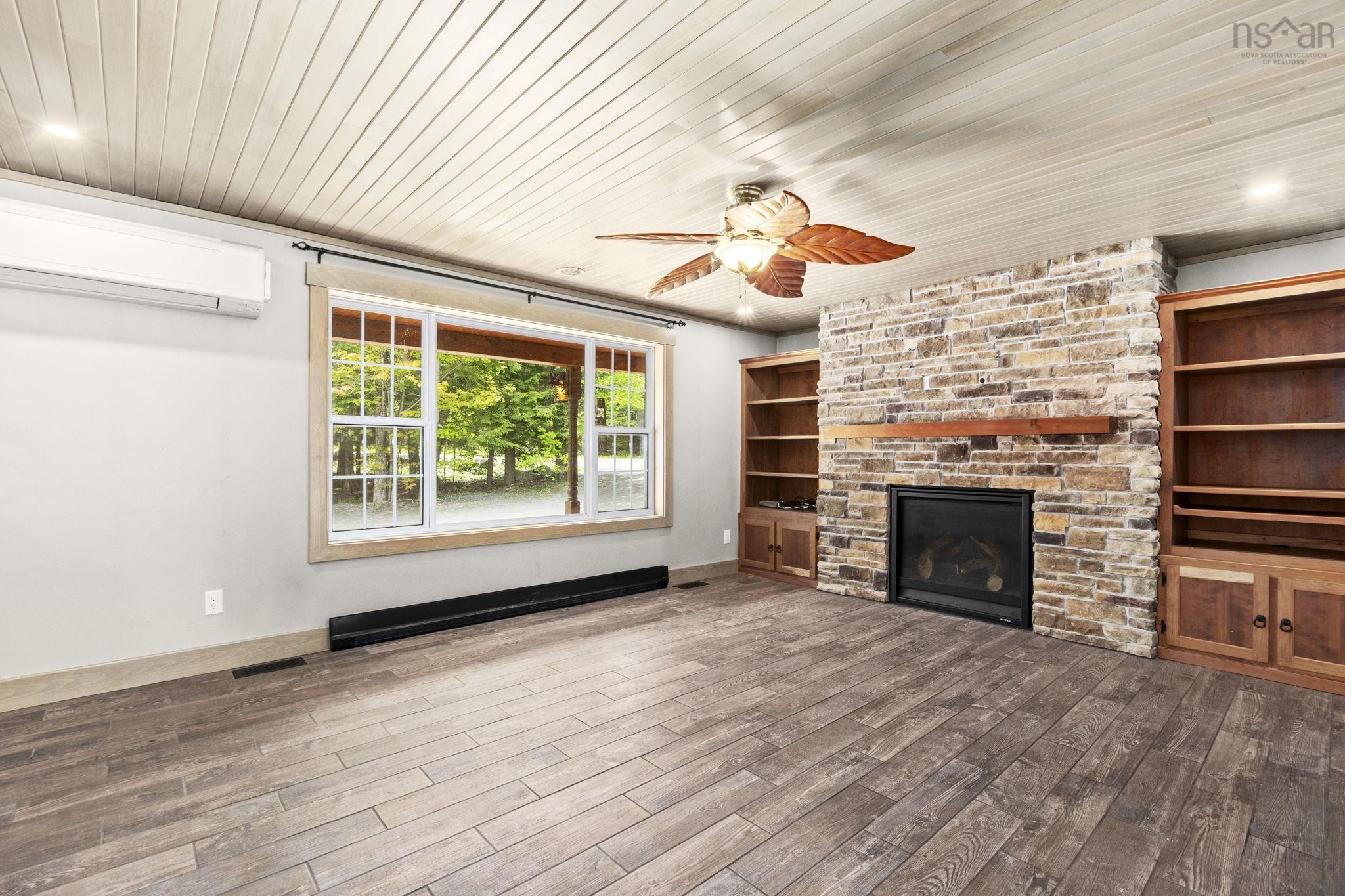 $975,000.00: 524 Summit Ridge Road, Vaughan
