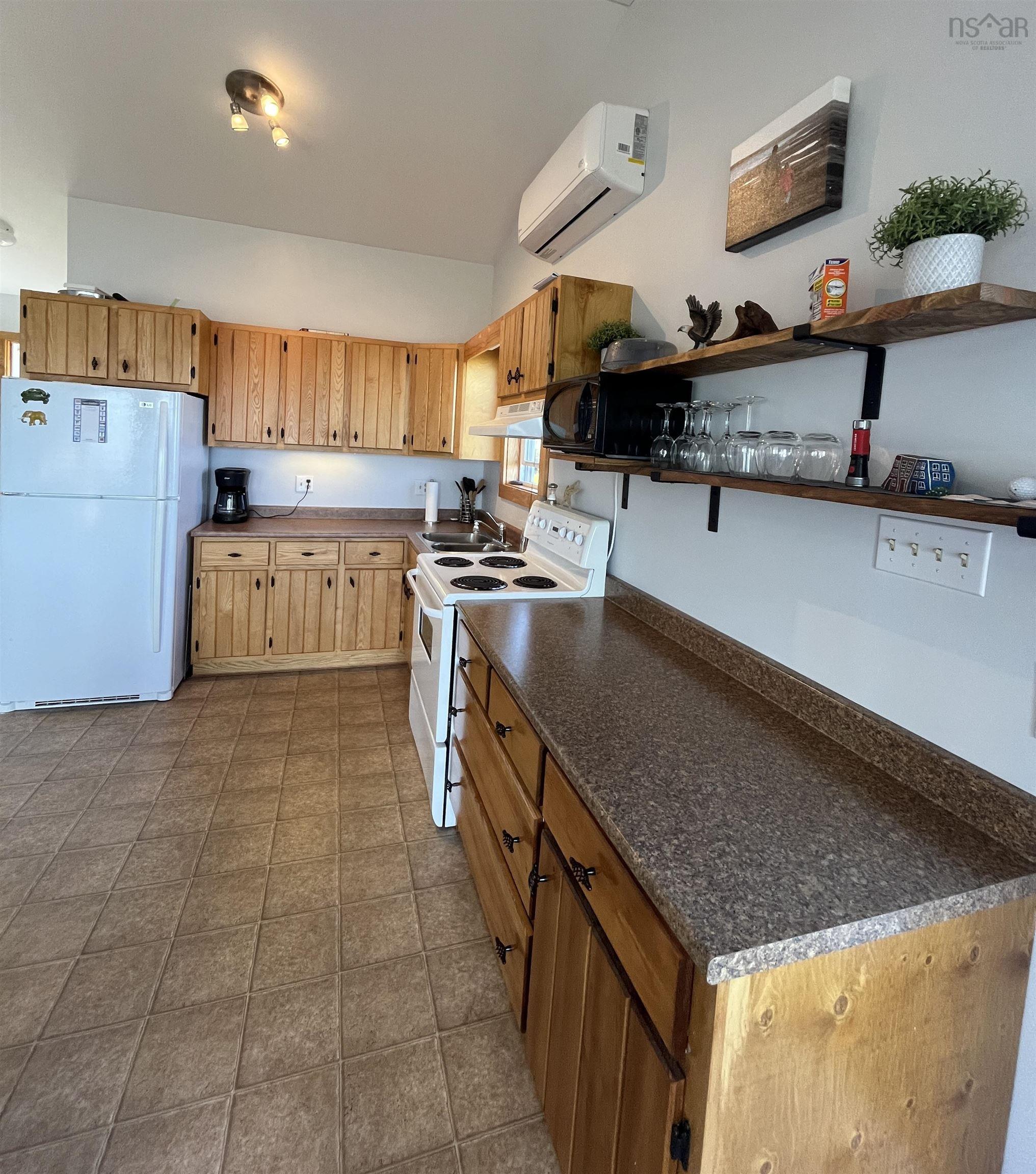 $379,900.00: 376 Smith Point Road, Fox Harbour