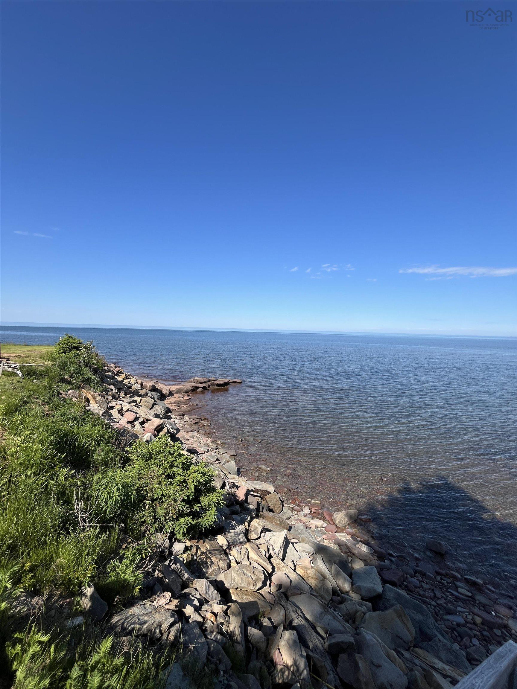$379,900.00: 376 Smith Point Road, Fox Harbour