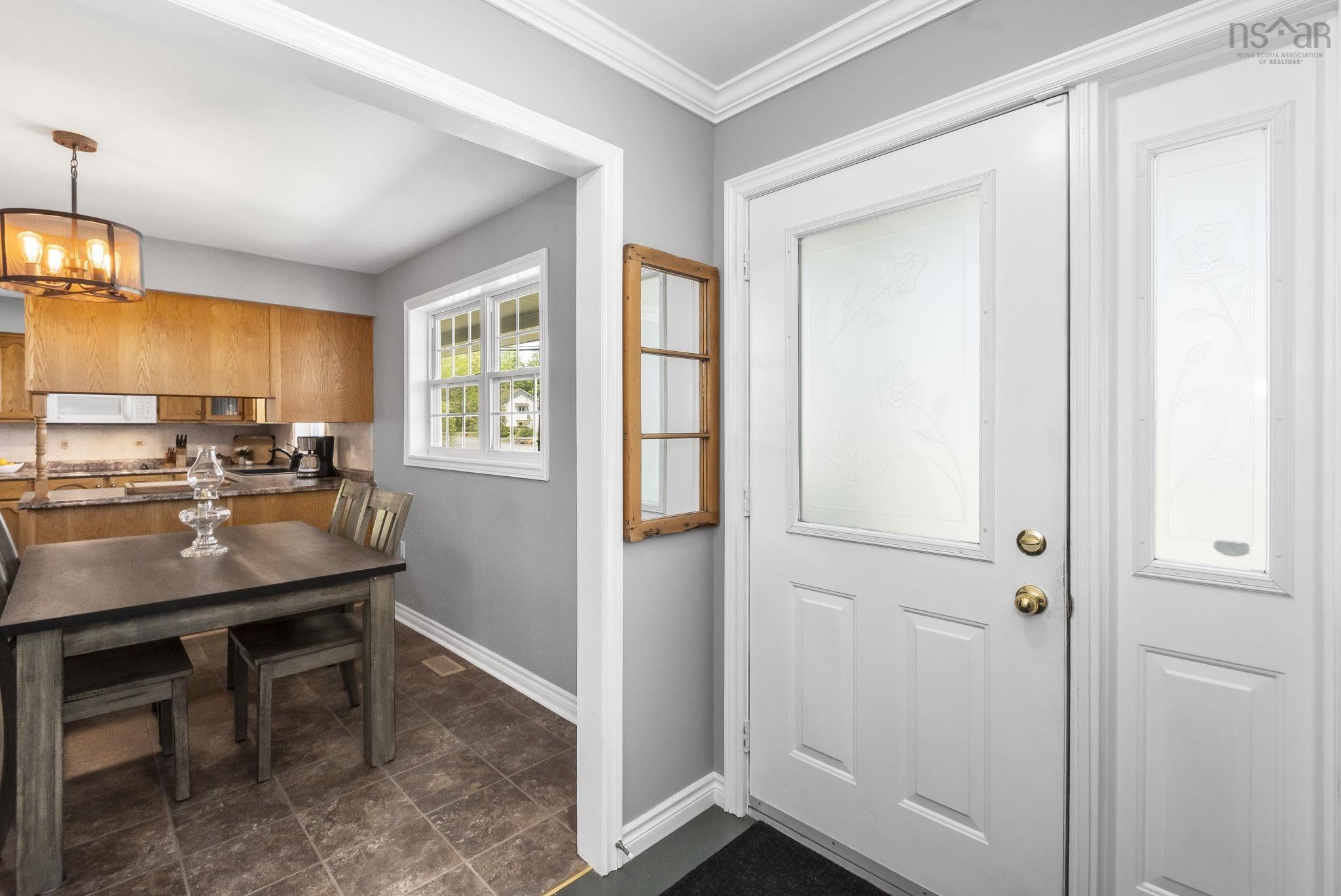 $519,000.00: 20 White Road, Enfield