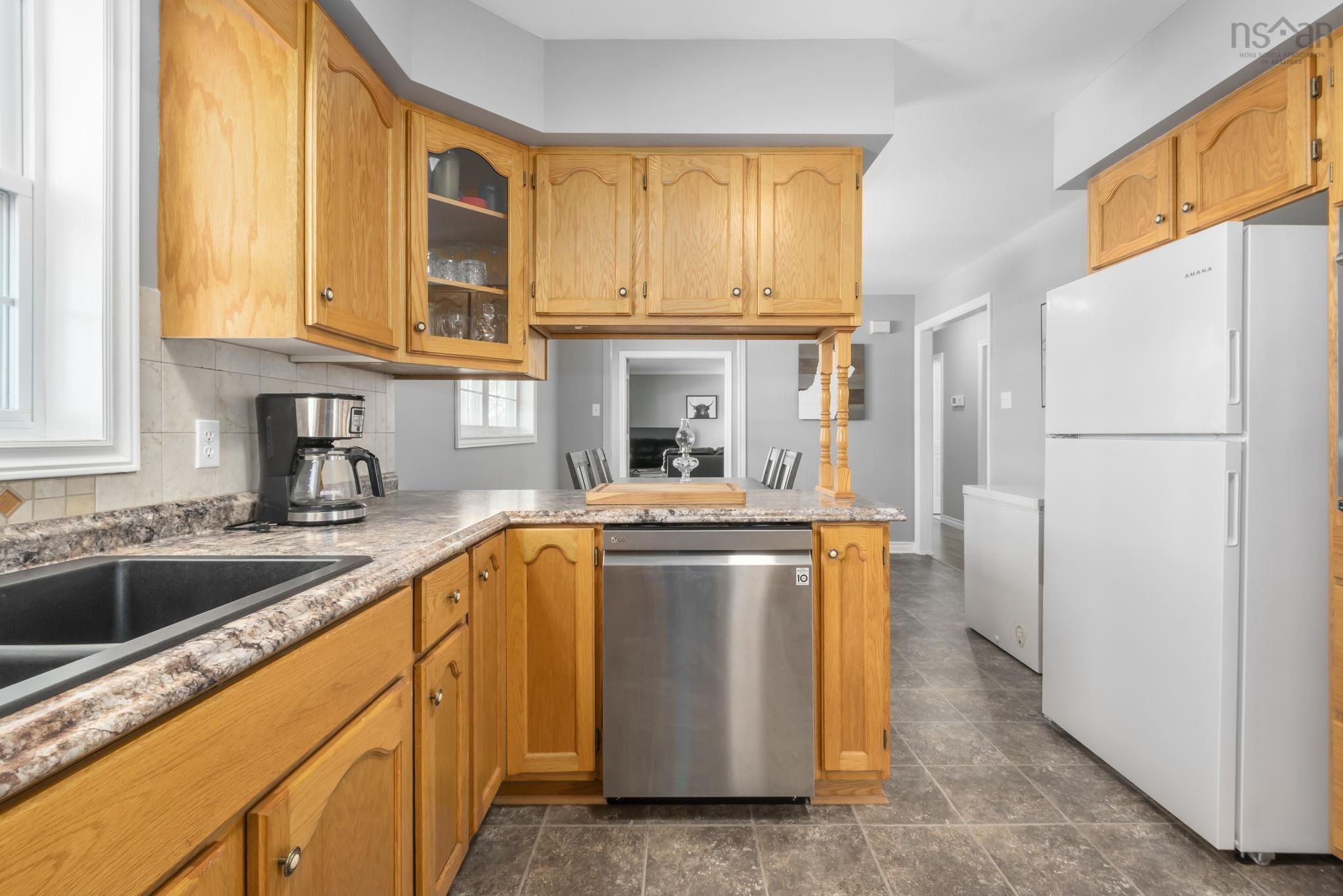 $519,000.00: 20 White Road, Enfield