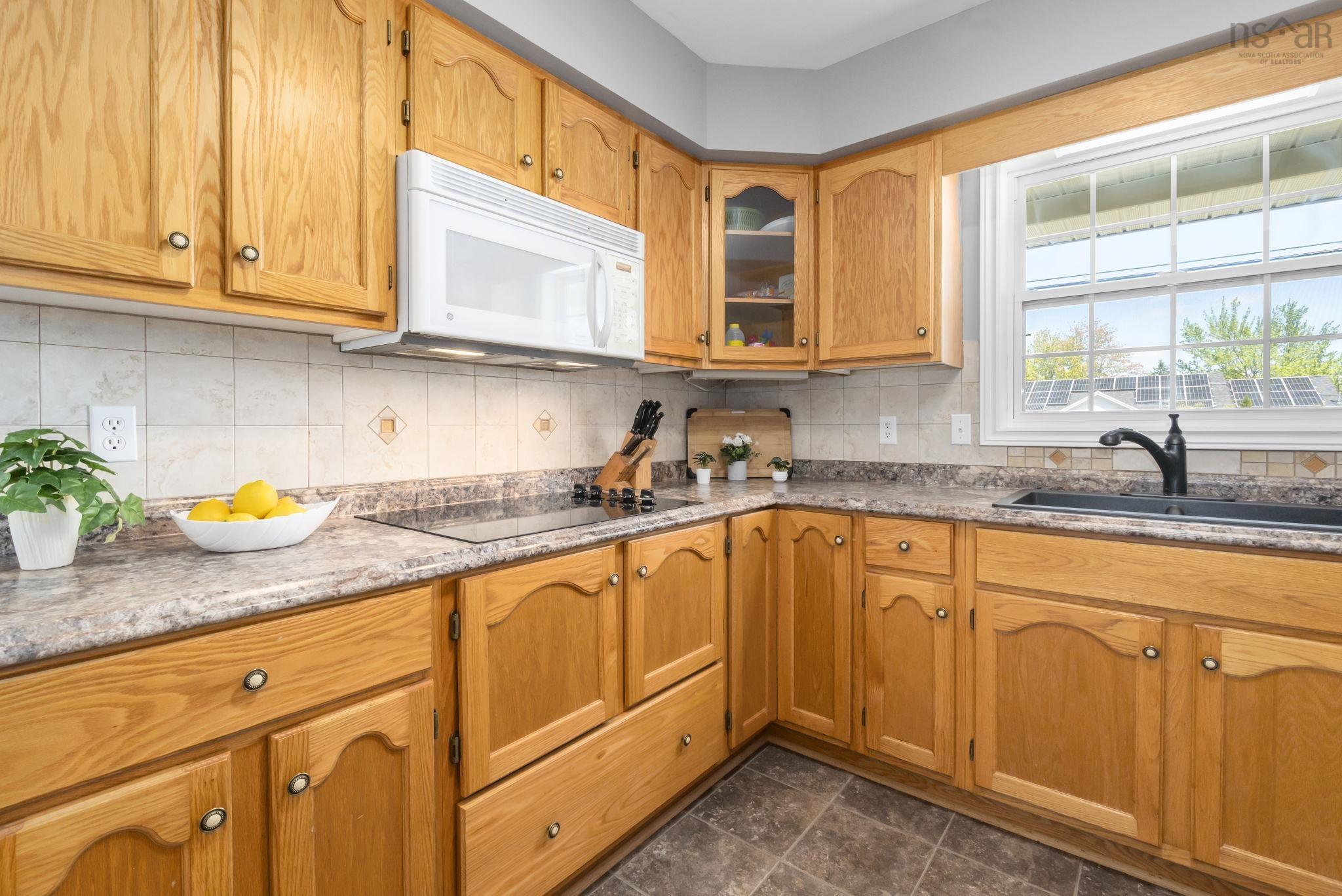 $519,000.00: 20 White Road, Enfield