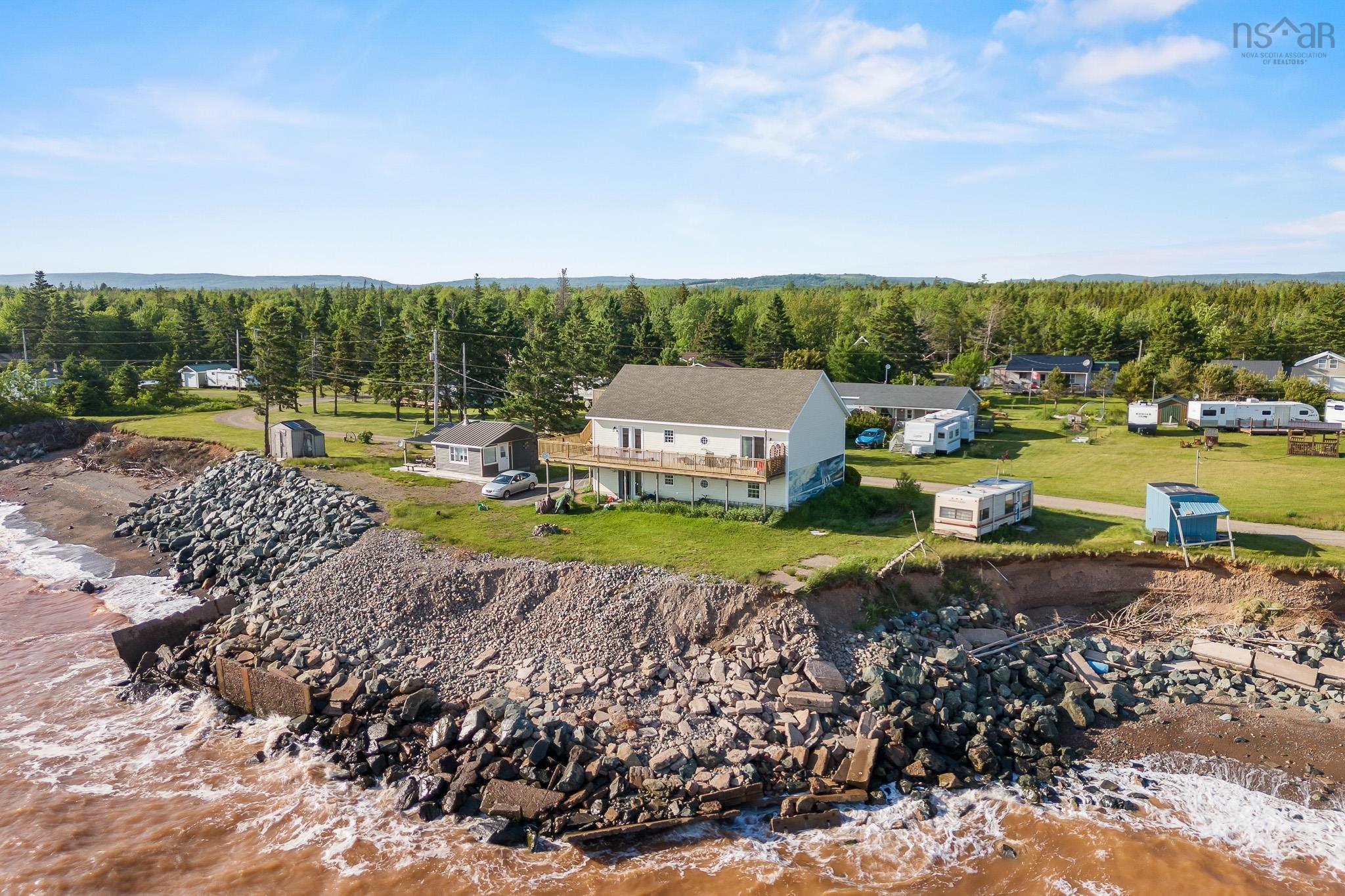 $499,900.00: 32 Evergreen Court, Bass River