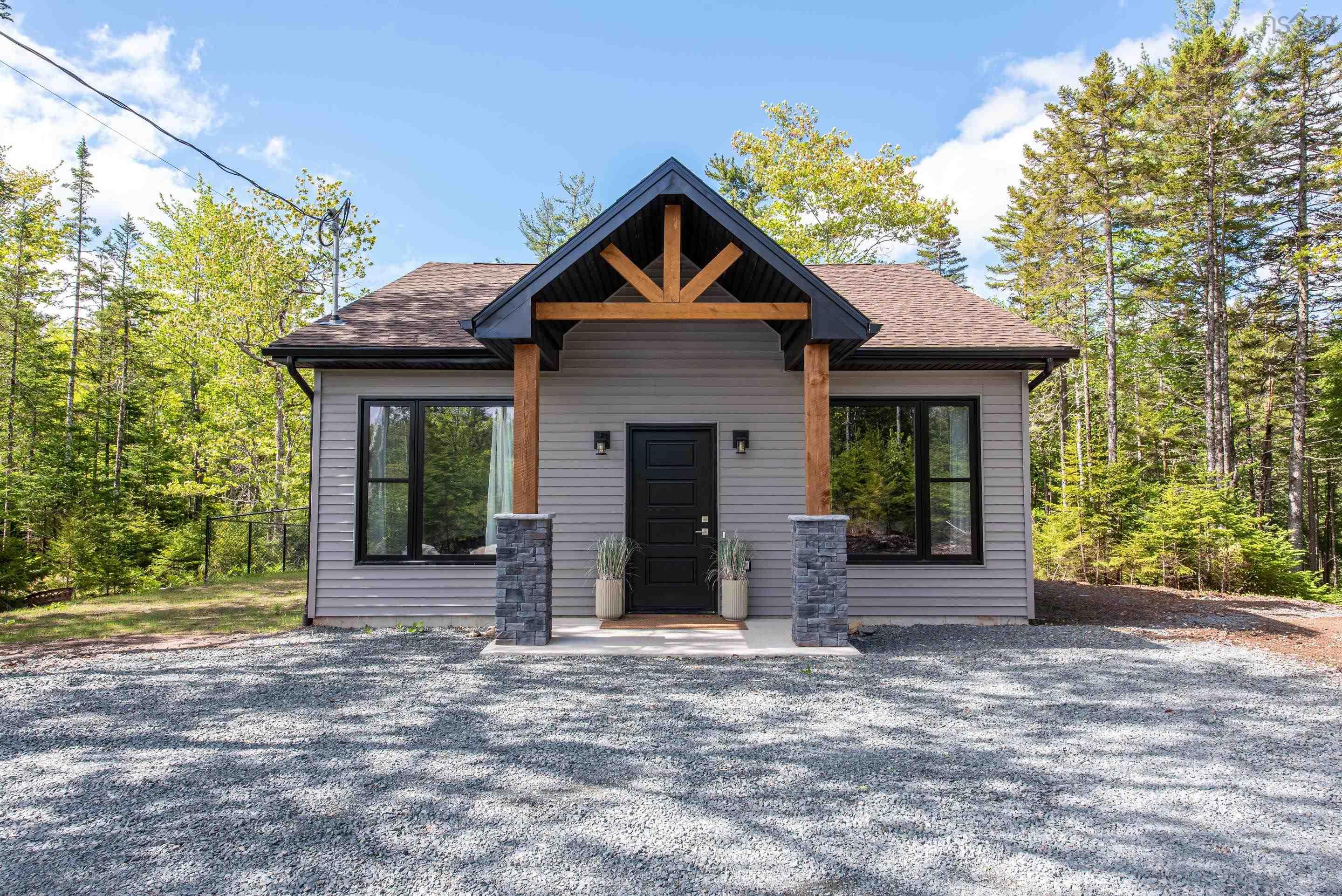 107/109 Bearpaw Drive, Beaver Bank, NS (MLS 202614043)