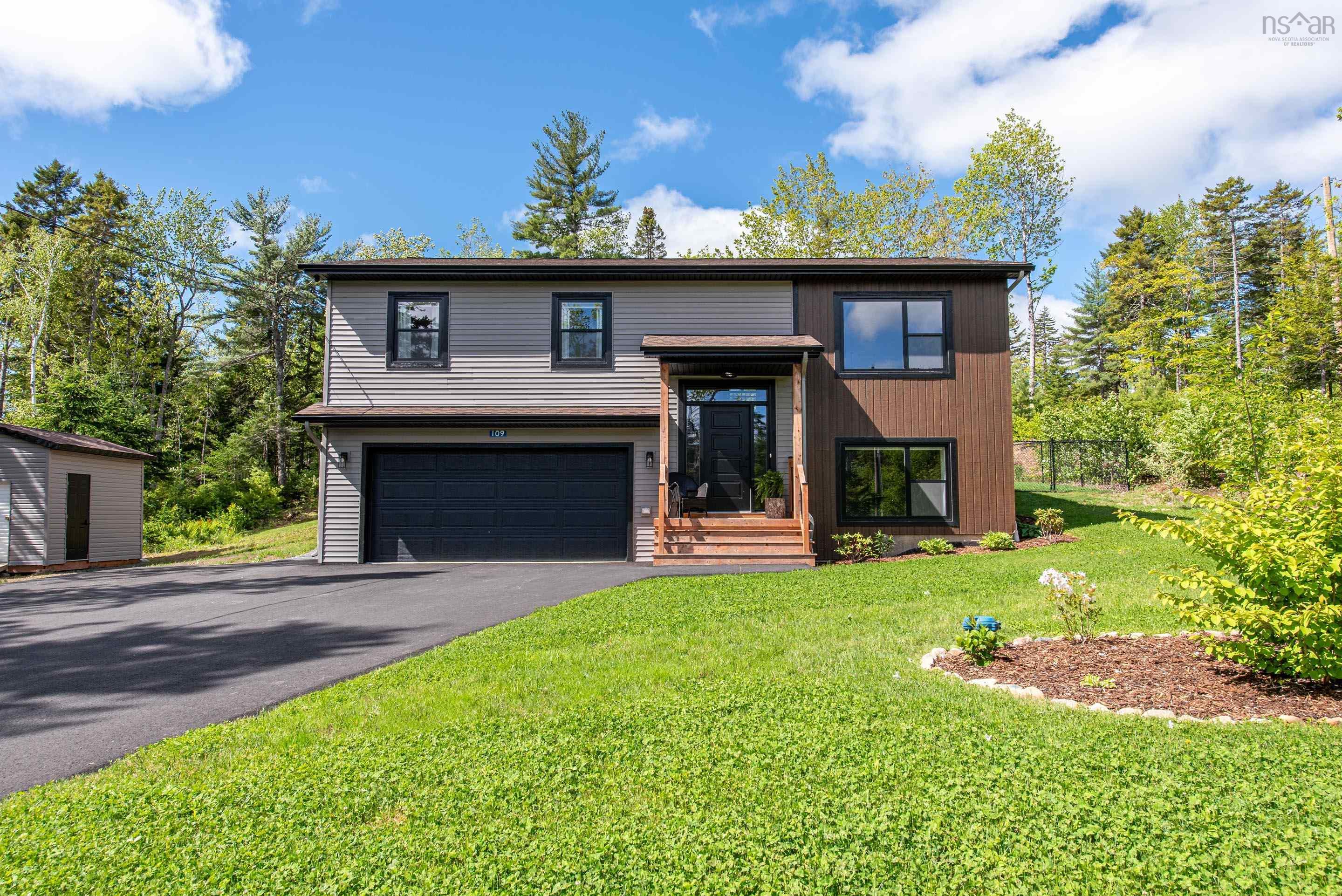 107/109 Bearpaw Drive, Beaver Bank, NS (MLS 202614044)