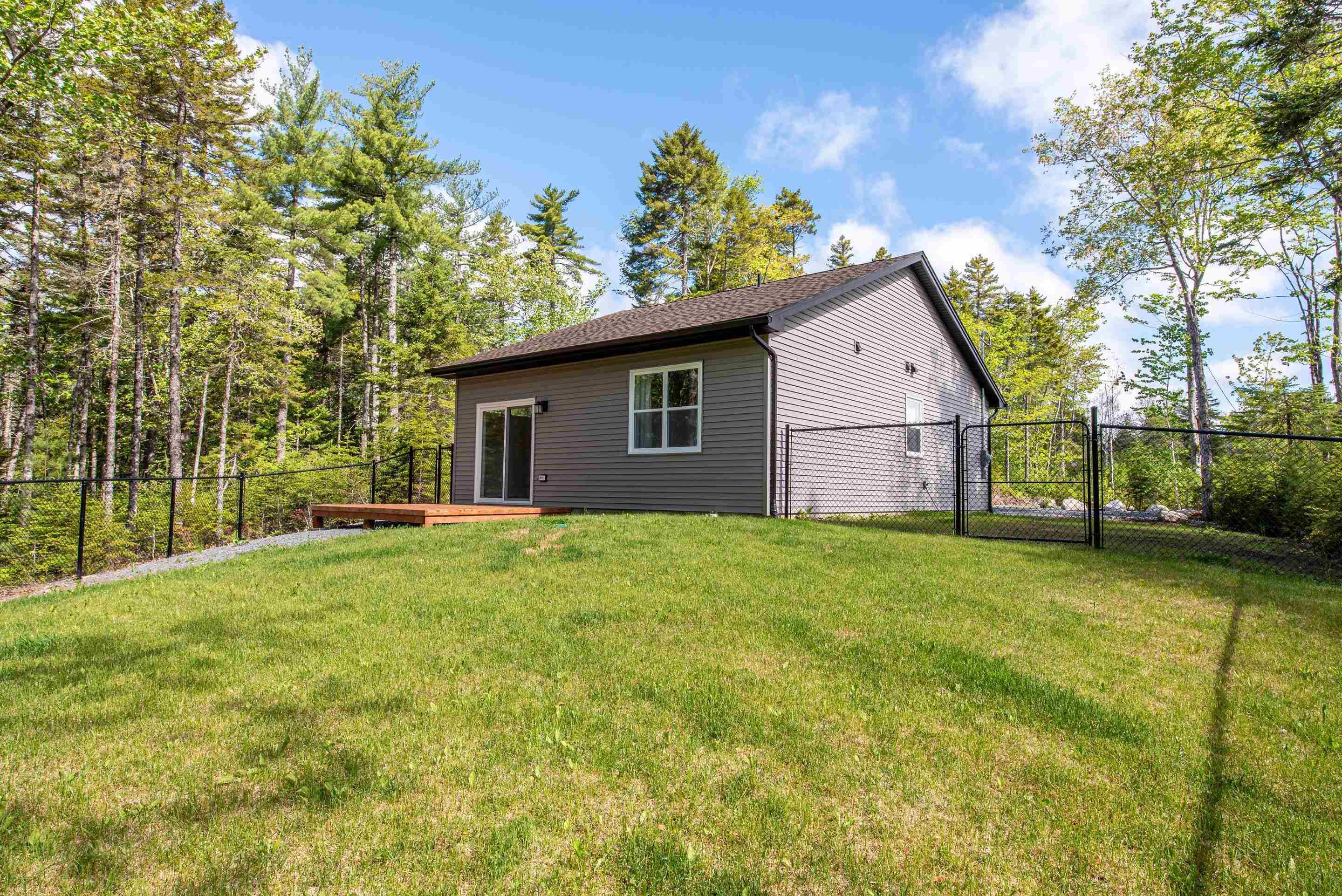 107/109 Bearpaw Drive, Beaver Bank, NS (MLS 202614044)