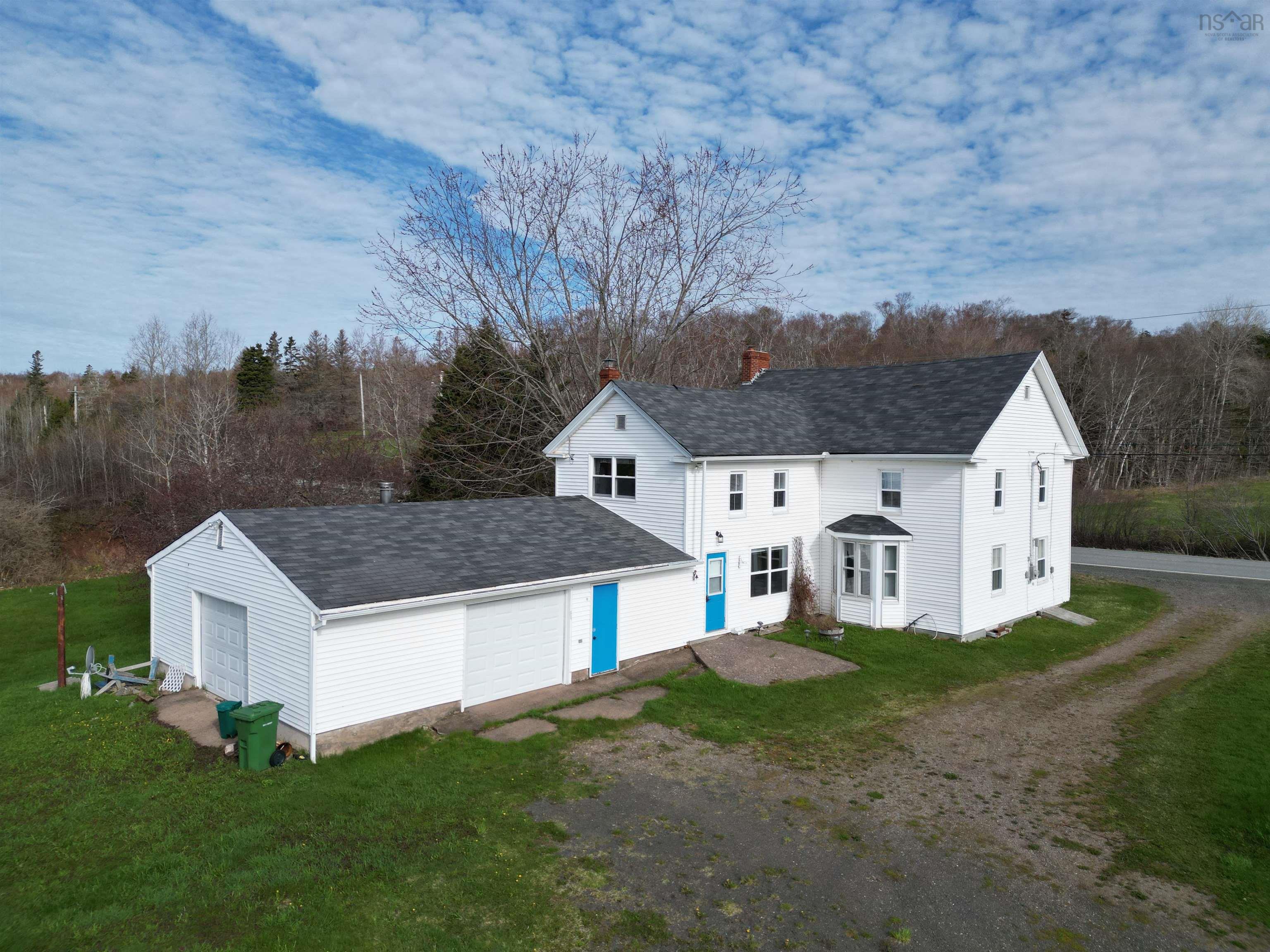 $408,900.00: 4308 HIGHWAY 2, Upper Economy