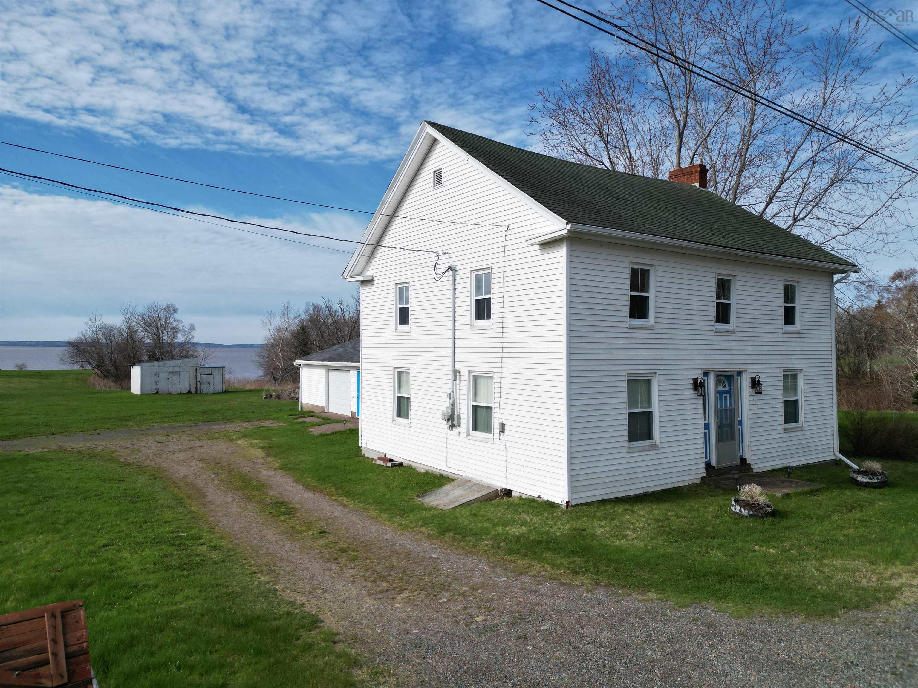 $408,900.00: 4308 HIGHWAY 2, Upper Economy