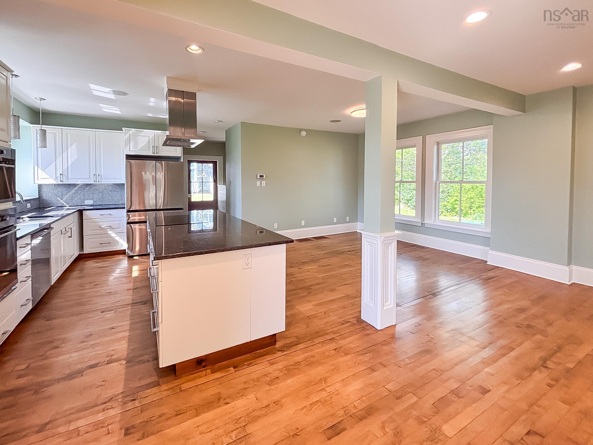 $639,000.00: 13594 Highway 3, Dayspring