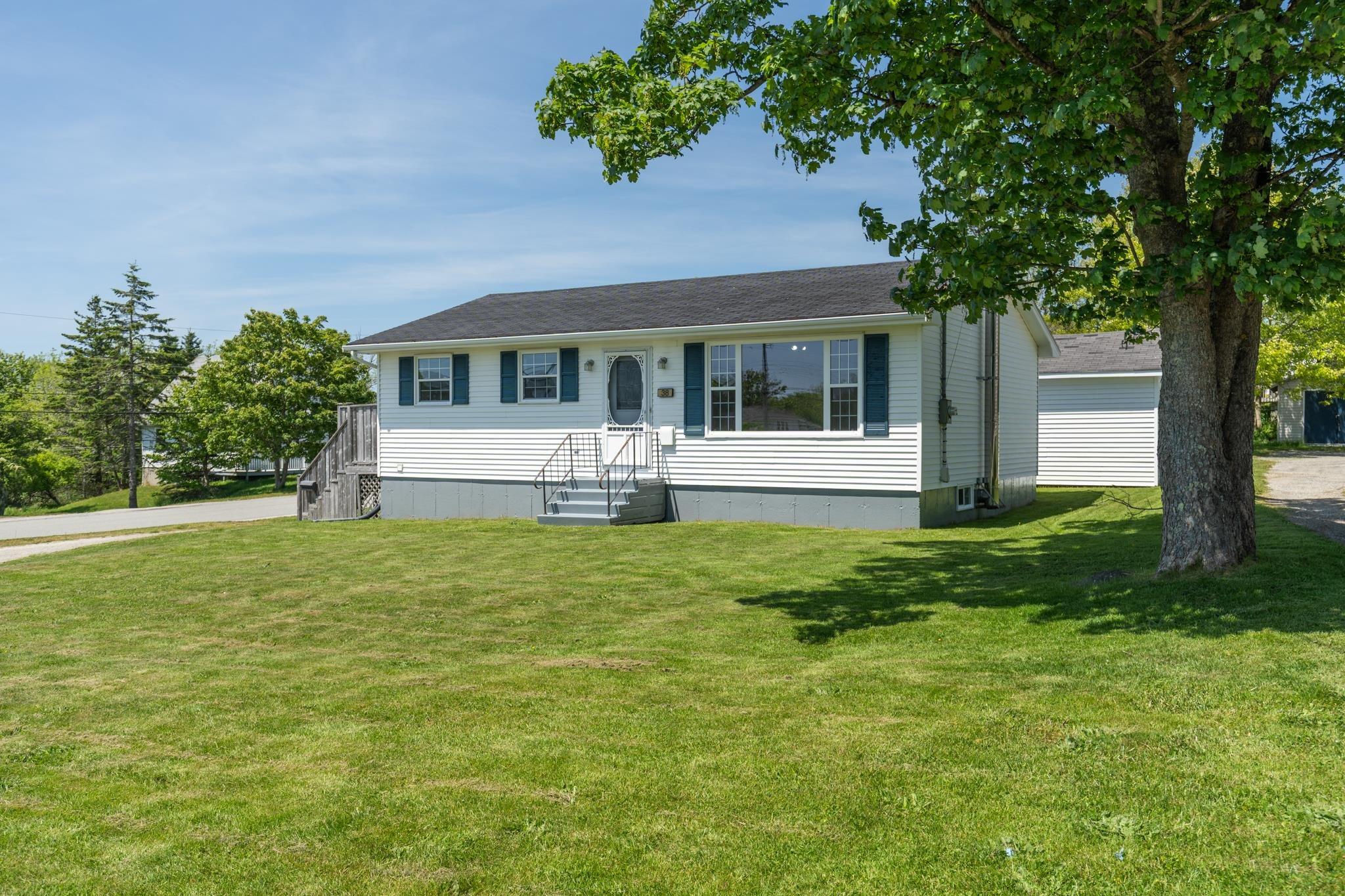 $364,900.00: 38 Hibernia Street, Yarmouth