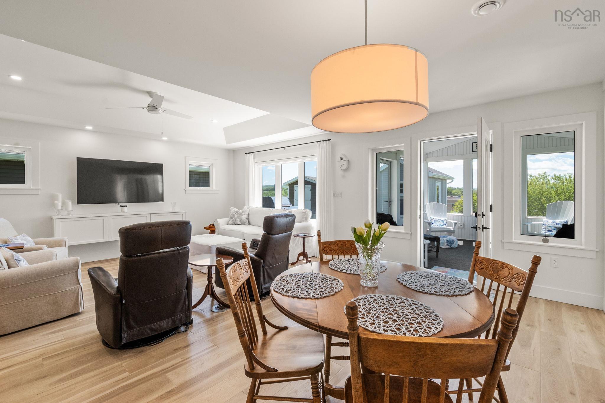 $649,500.00: 55 Community Way, Garlands Crossing
