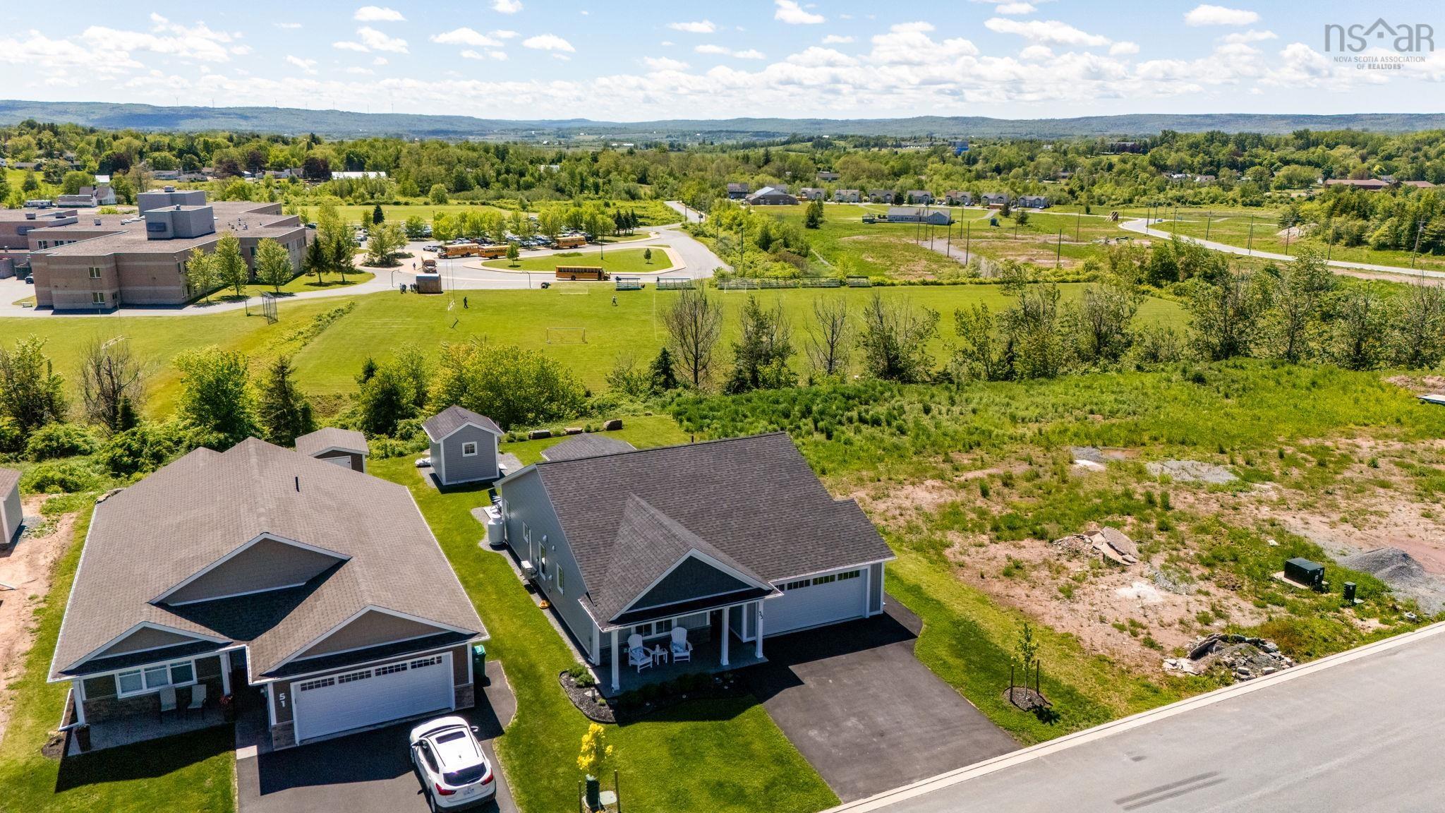 $649,500.00: 55 Community Way, Garlands Crossing
