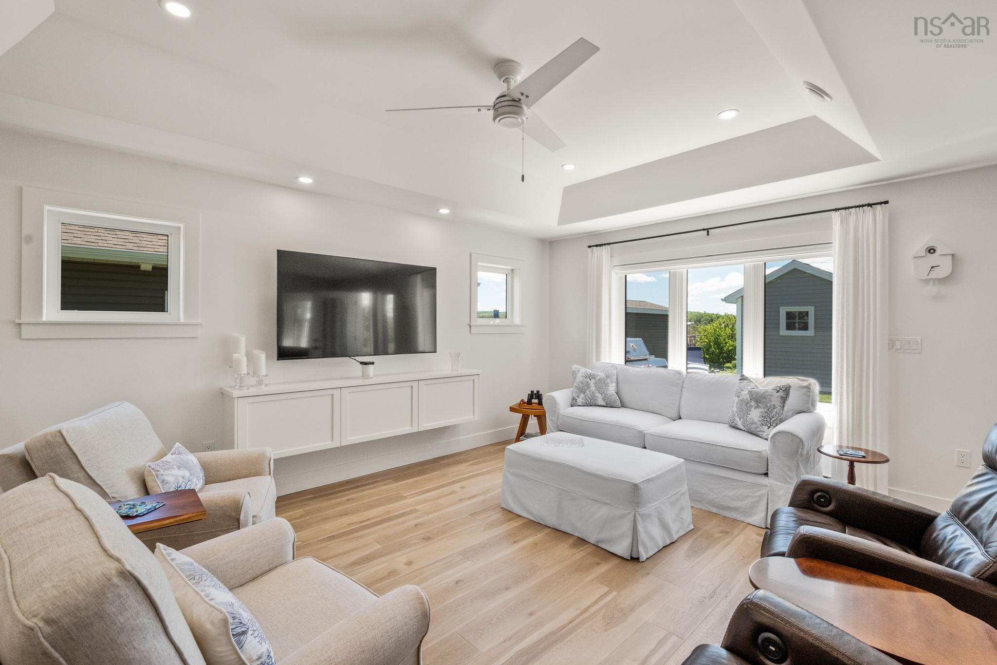 $649,500.00: 55 Community Way, Garlands Crossing