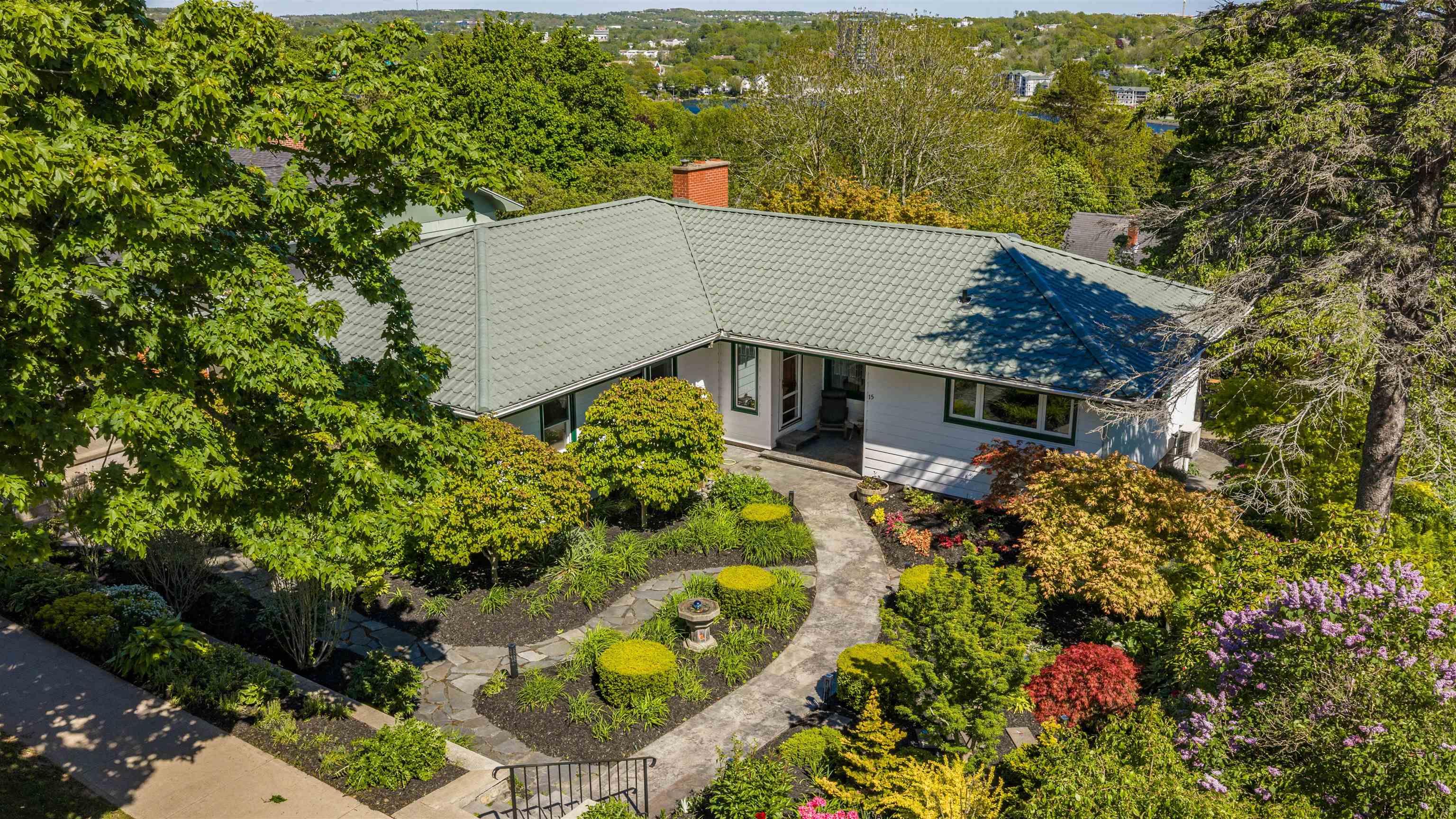 15 Lakeview Avenue, Dartmouth, NS (MLS® 202614061)