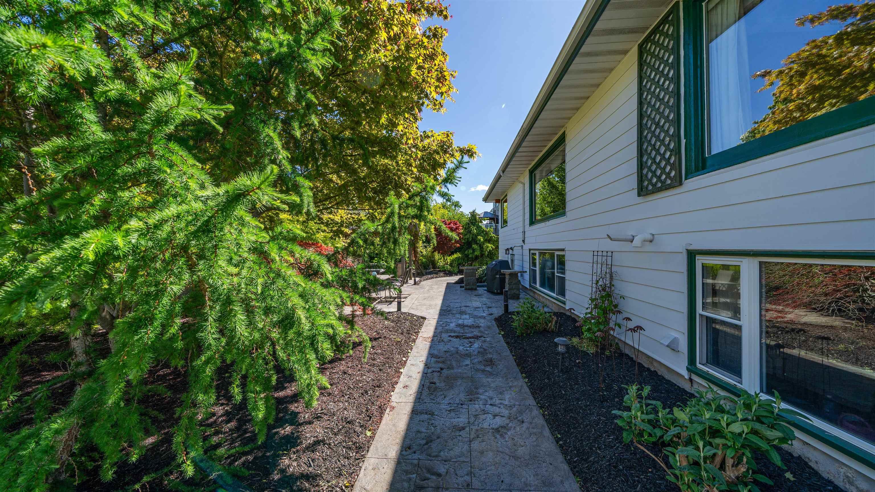 15 Lakeview Avenue, Dartmouth, NS (MLS 202614061)