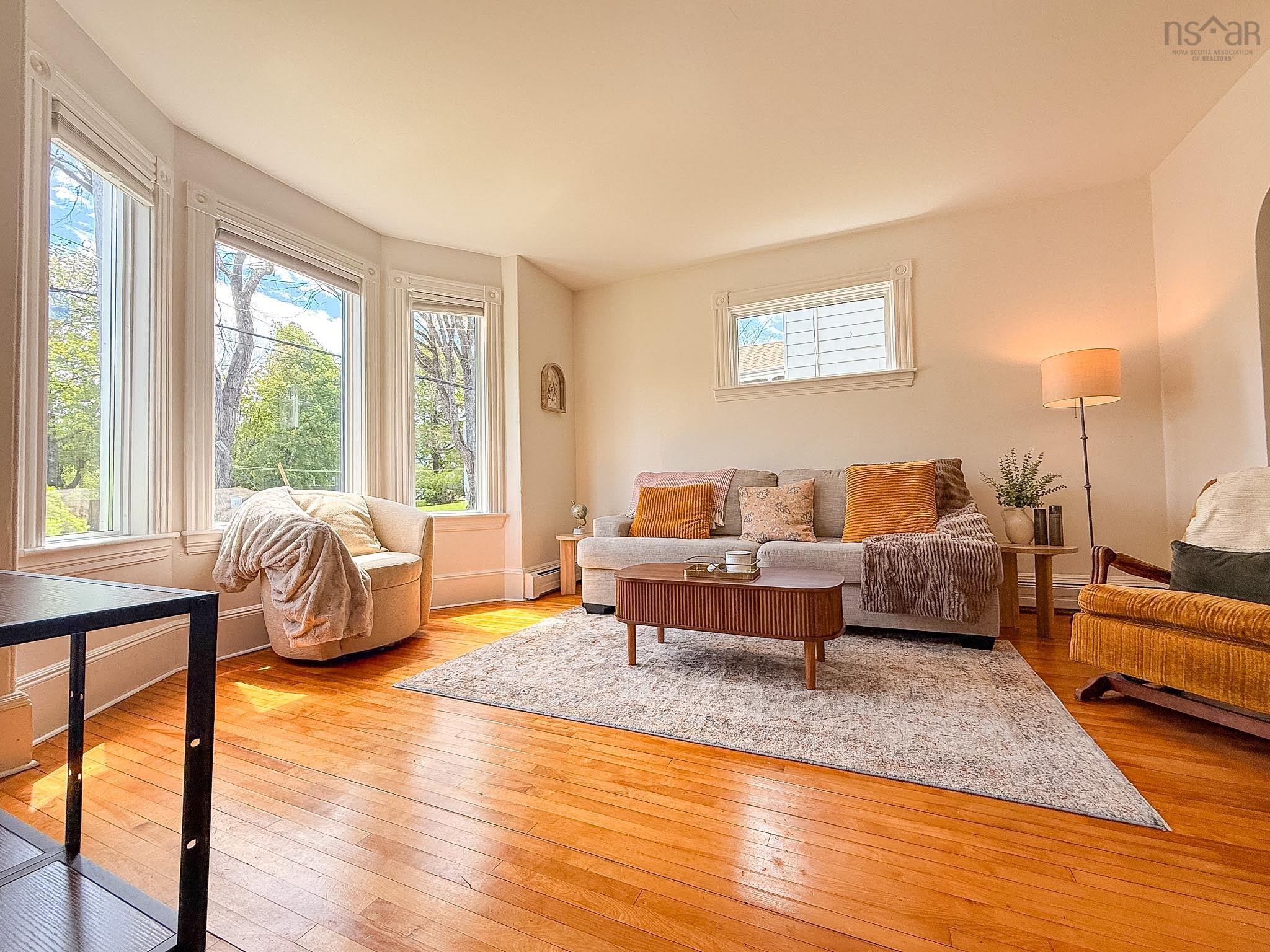 $314,999.00: 17 St Peters Road, Sydney
