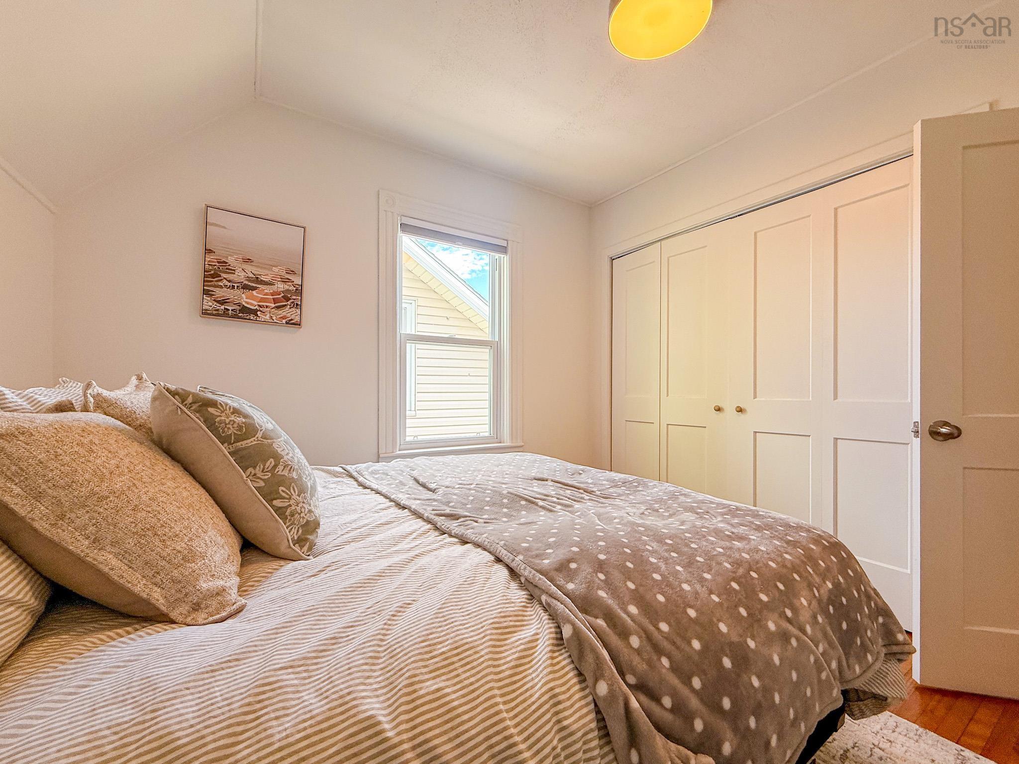 $314,999.00: 17 St Peters Road, Sydney