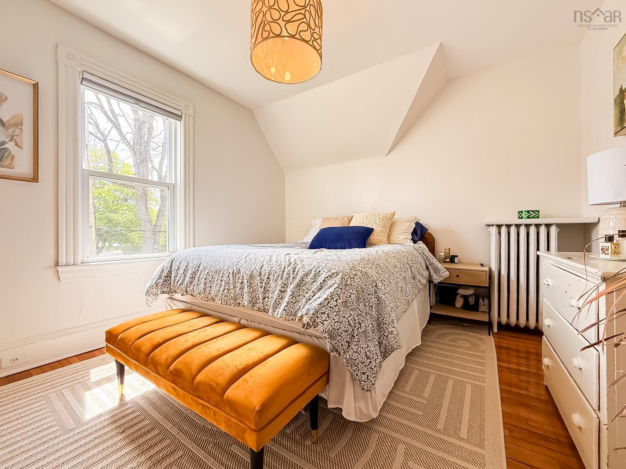 $314,999.00: 17 St Peters Road, Sydney