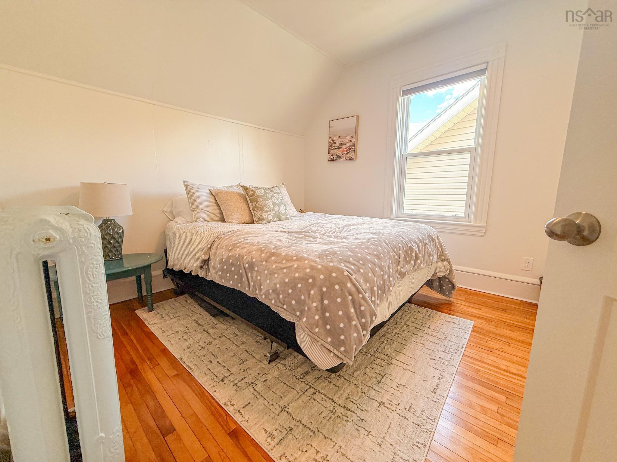 $314,999.00: 17 St Peters Road, Sydney