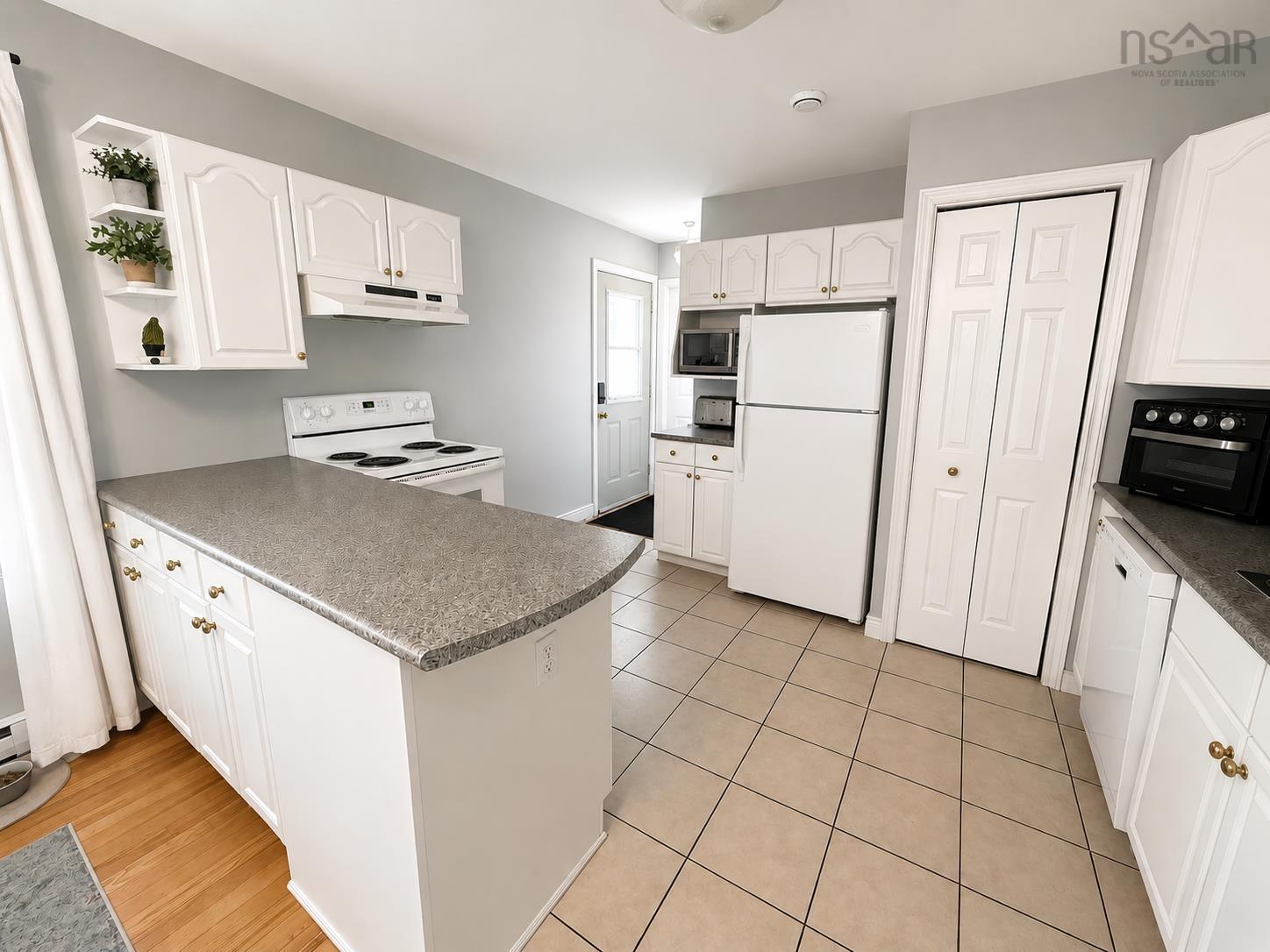 $635,000.00: 44 Molega Lake Park Road, Molega Lake